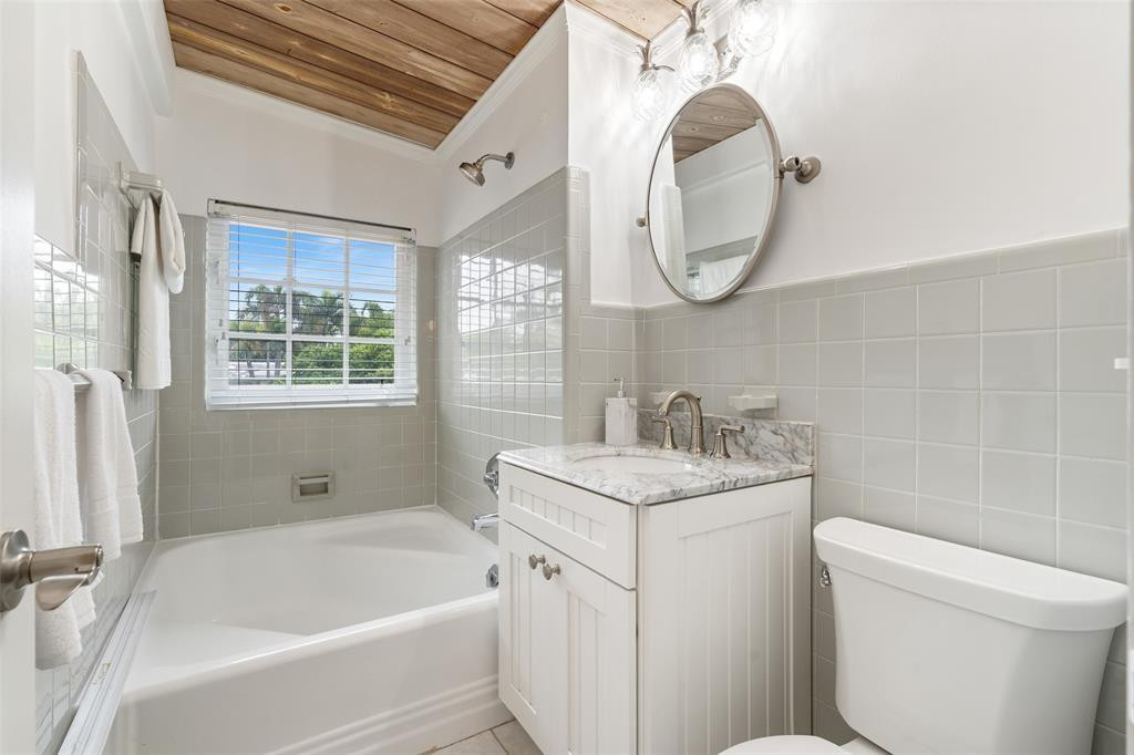 1900 Admirals Fort Lauderdale, FL 33316