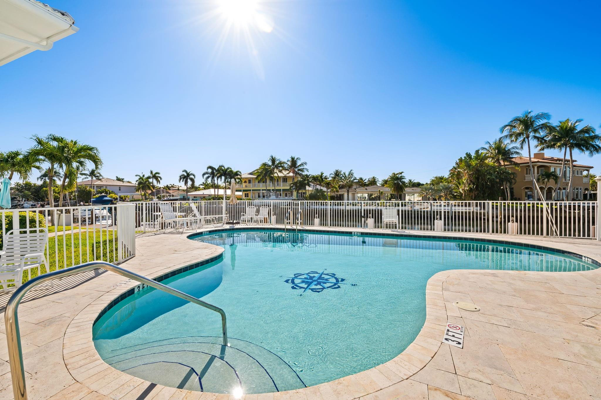 2400 NE 36th #3 Lighthouse Point, FL 33064