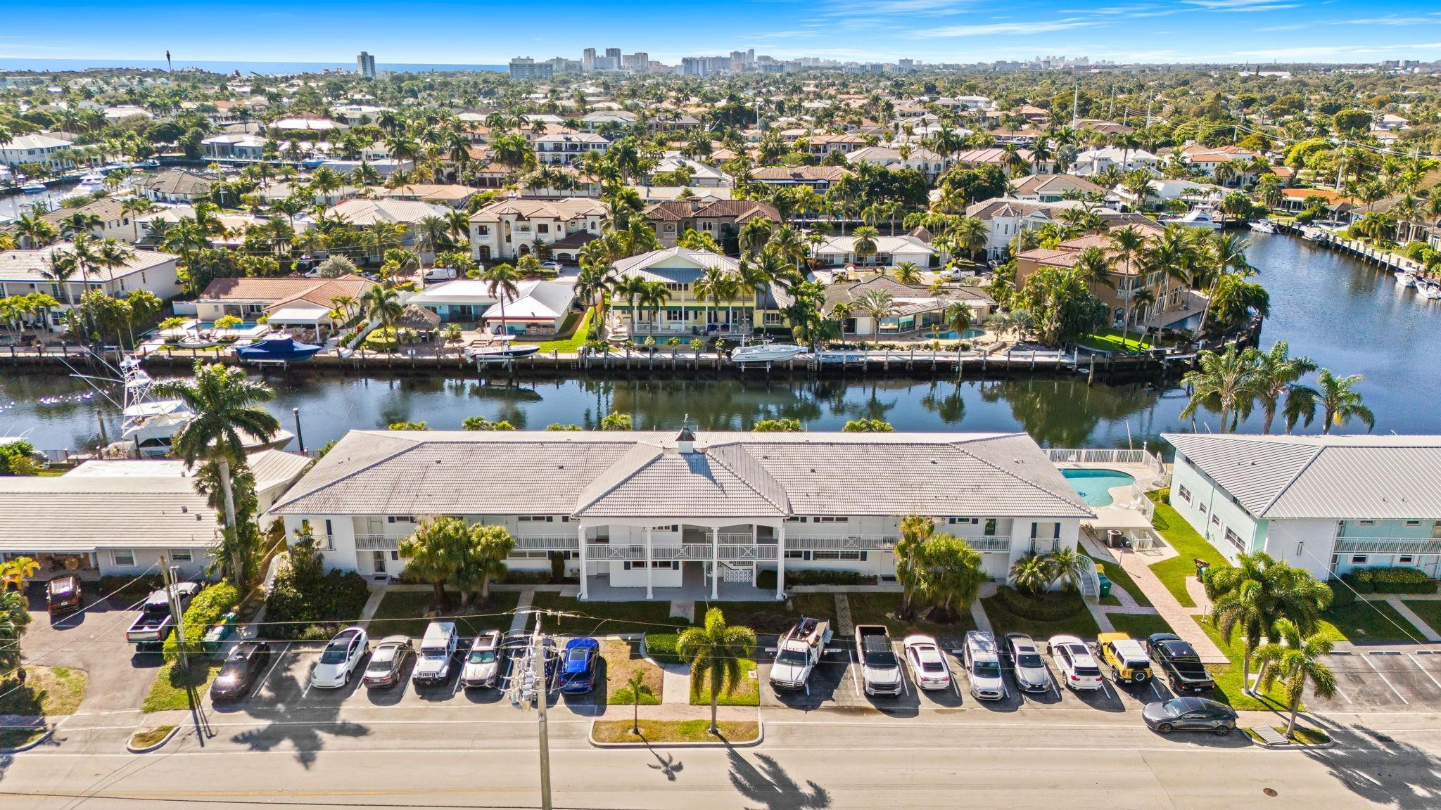 2400 NE 36th #3 Lighthouse Point, FL 33064