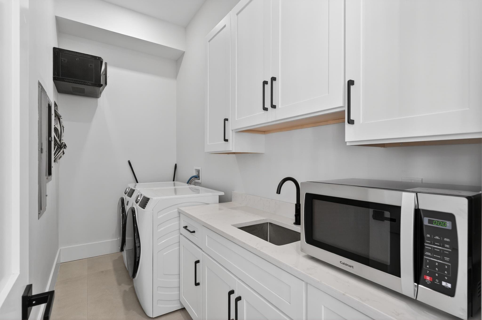 310 SE 9th Pompano Beach, FL 33060