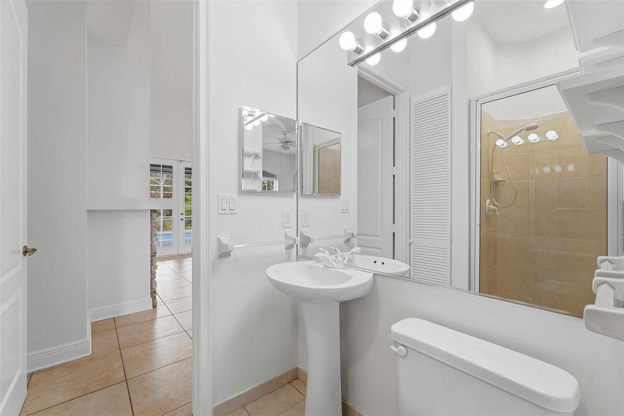 11760 NW 23rd Plantation, FL 33323