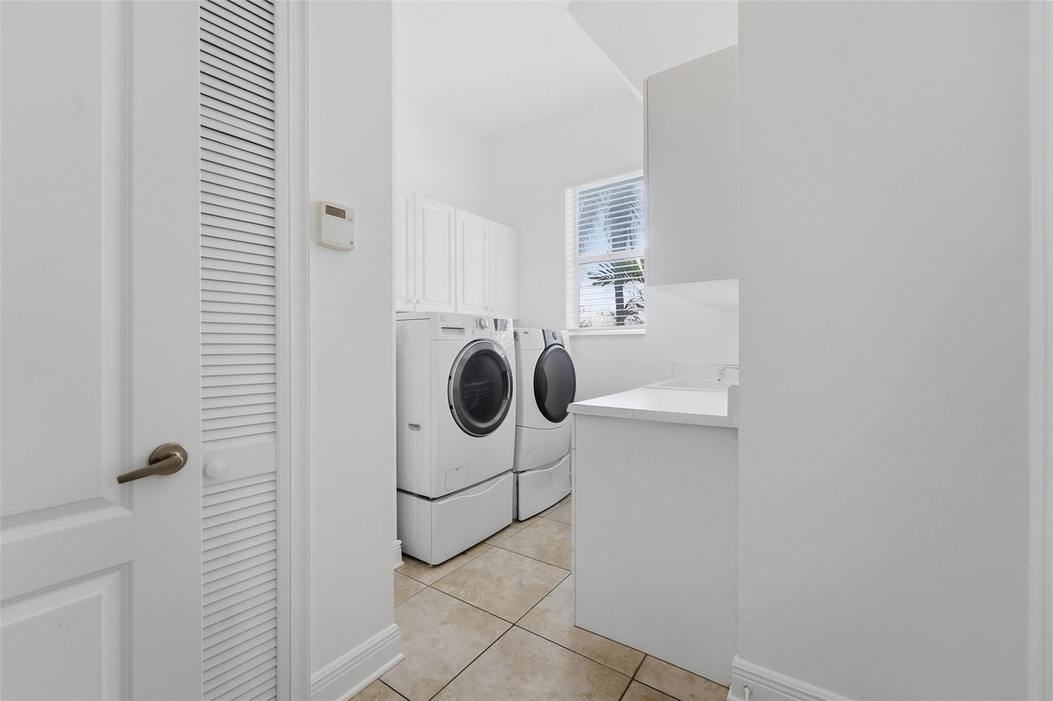 11760 NW 23rd Plantation, FL 33323