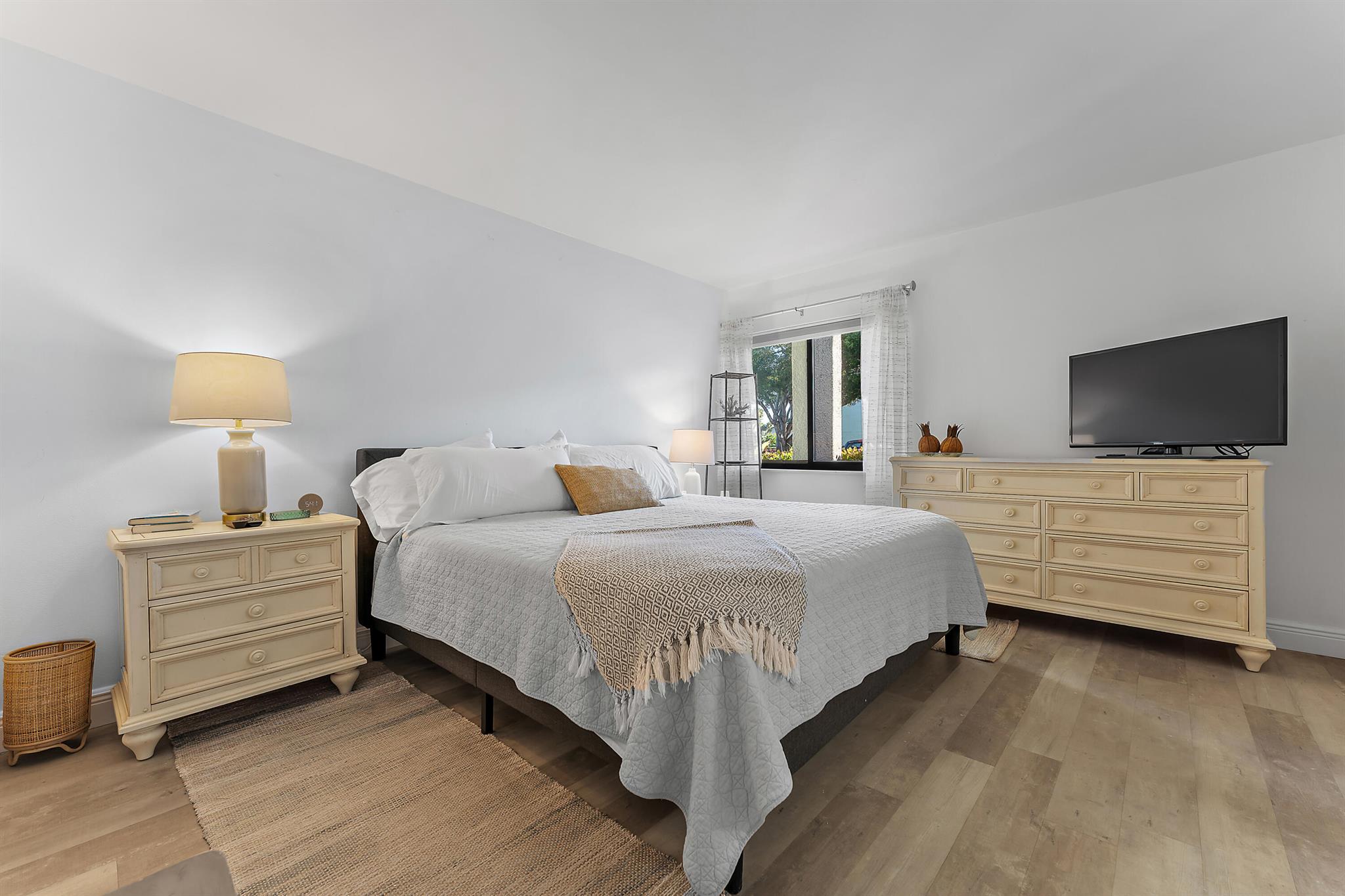 1605 S Us Hwy 1 #V1-104 Jupiter, FL 33477