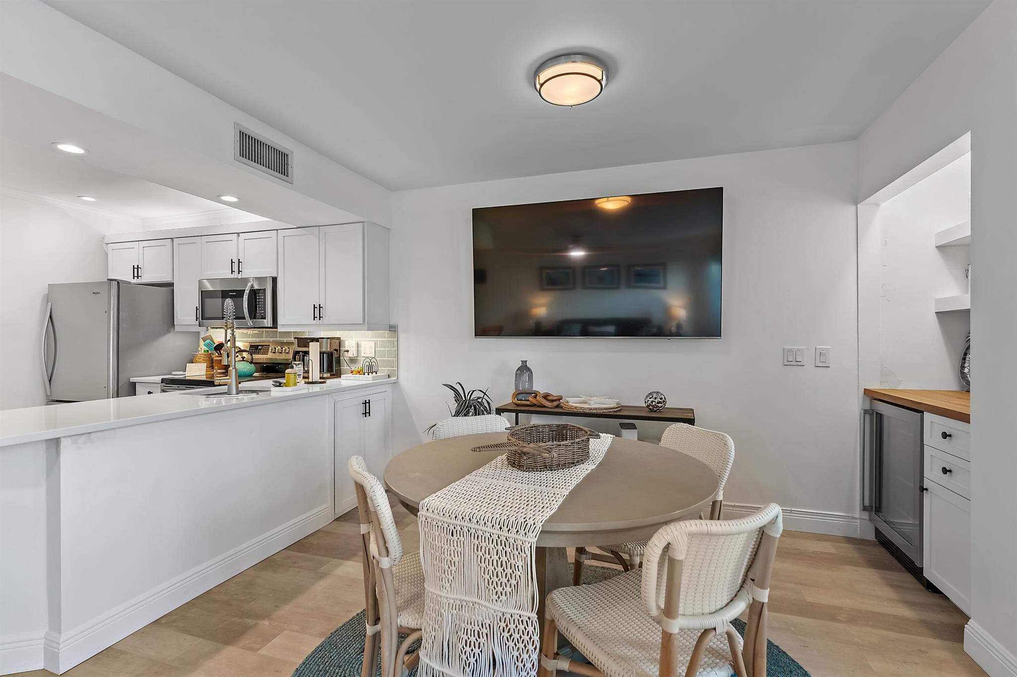 1605 S Us Hwy 1 #V1-104 Jupiter, FL 33477