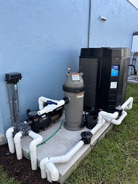 425 Hugh St Jupiter, FL 33458