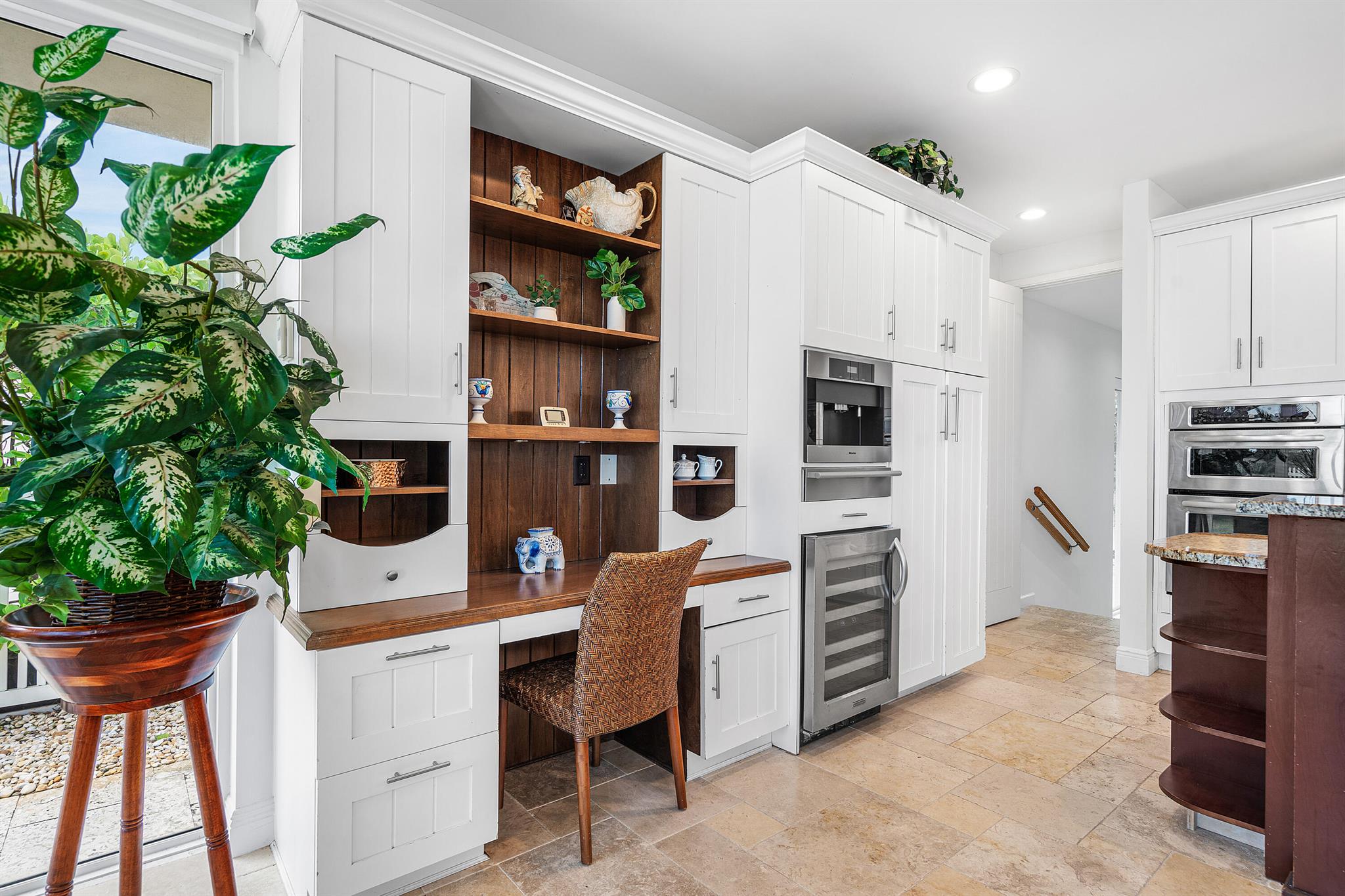 1906 Bay Dr Pompano Beach, FL 33062