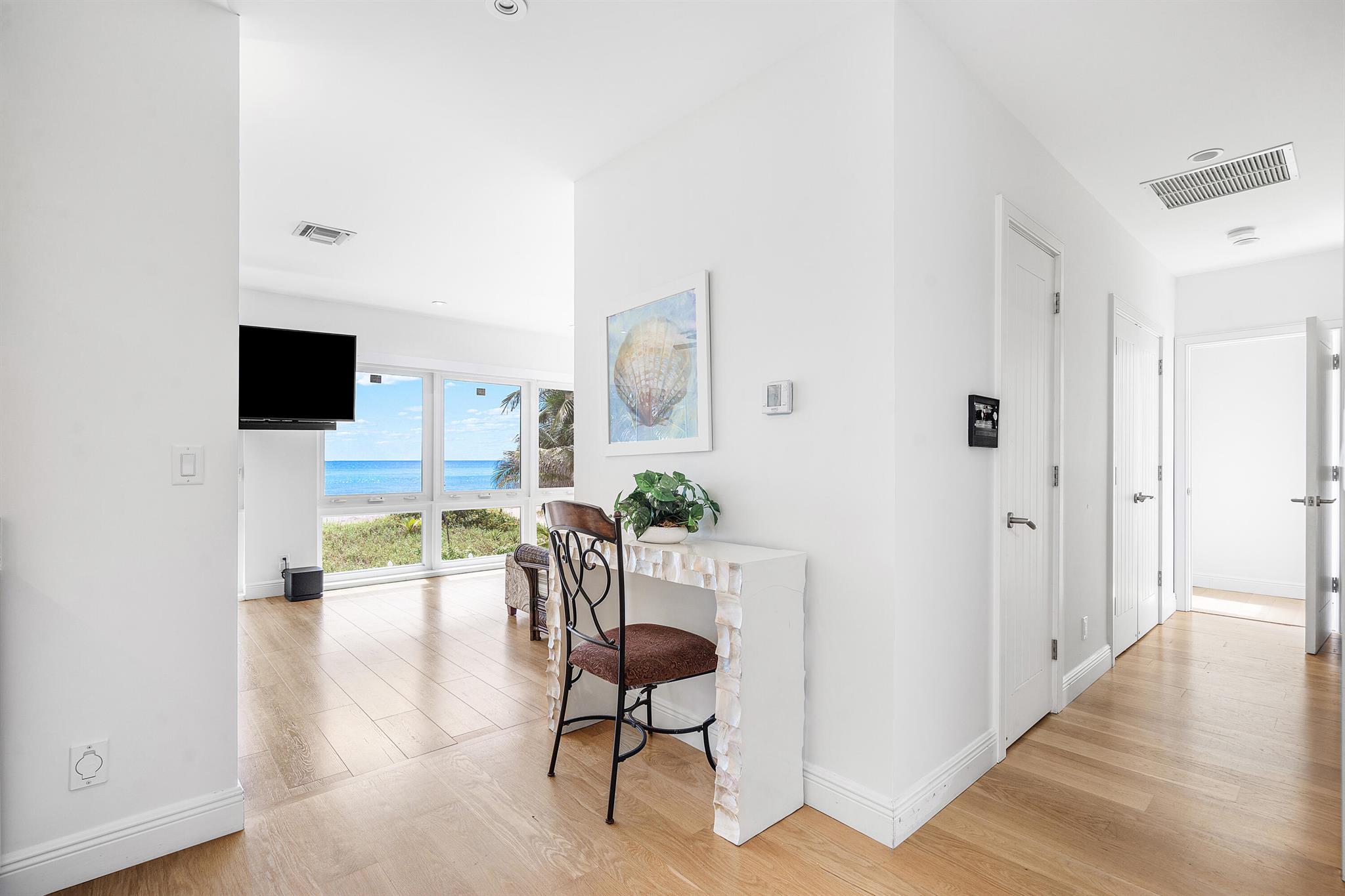 1906 Bay Dr Pompano Beach, FL 33062