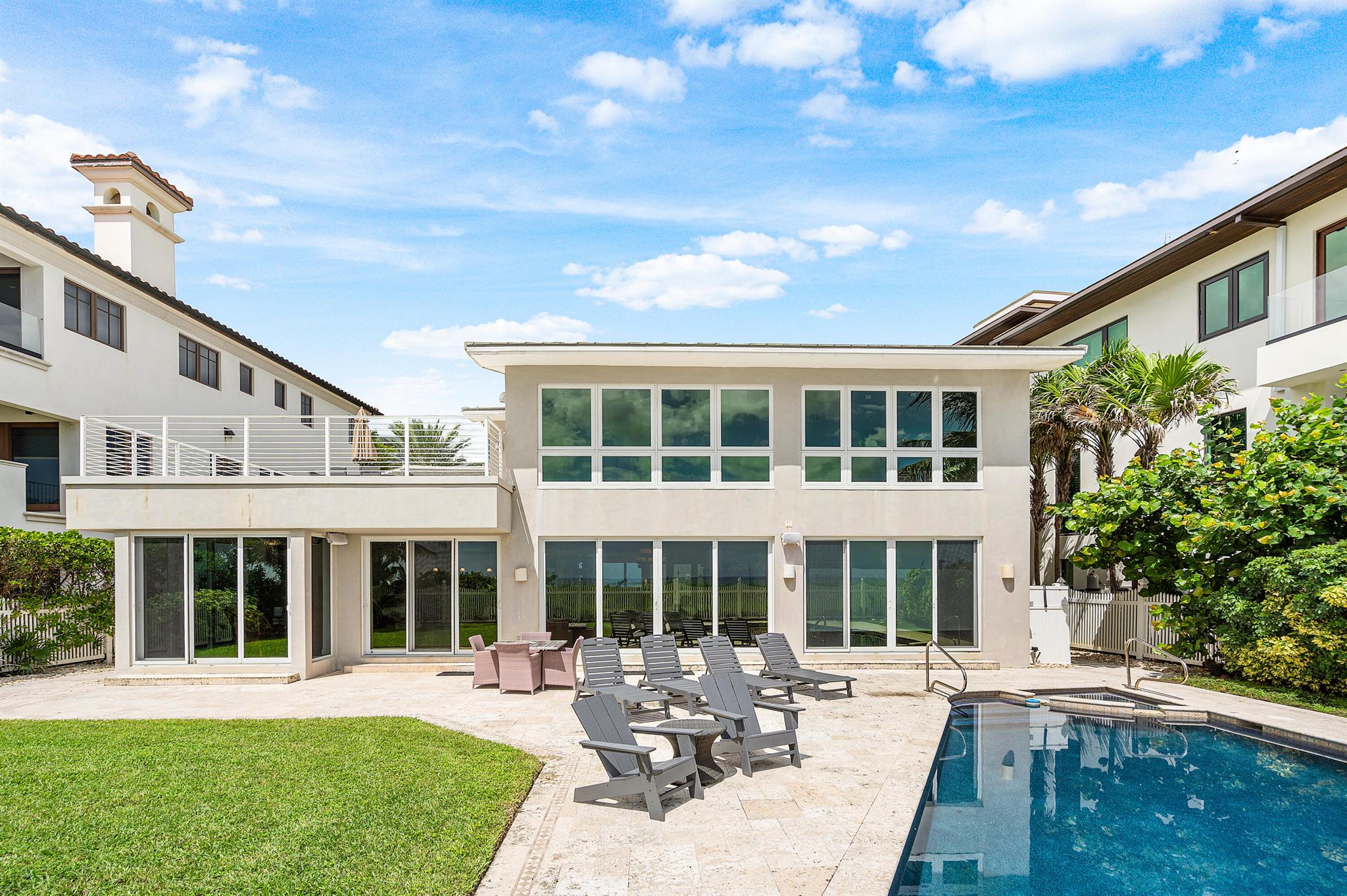 1906 Bay Dr Pompano Beach, FL 33062