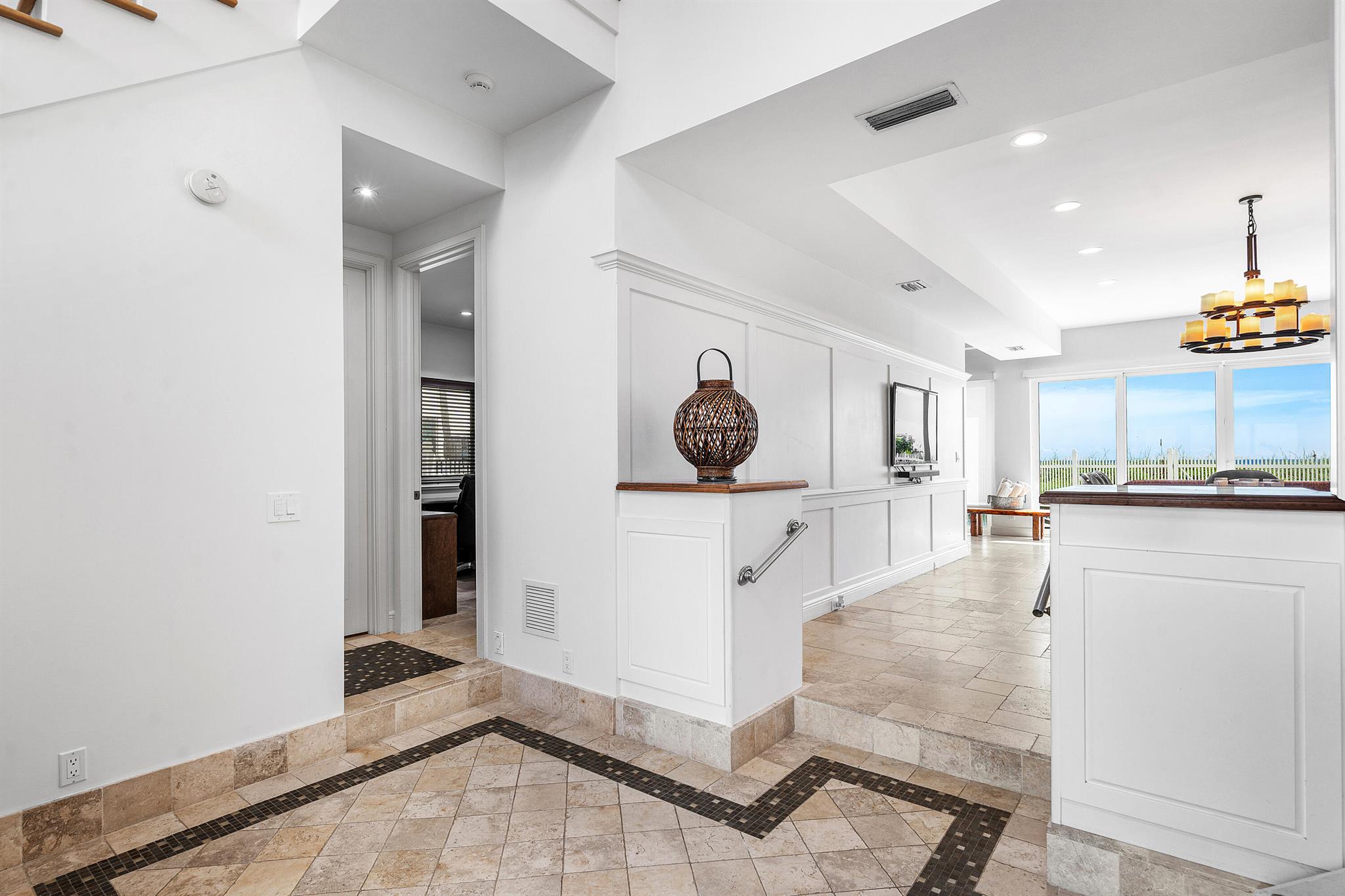 1906 Bay Dr Pompano Beach, FL 33062