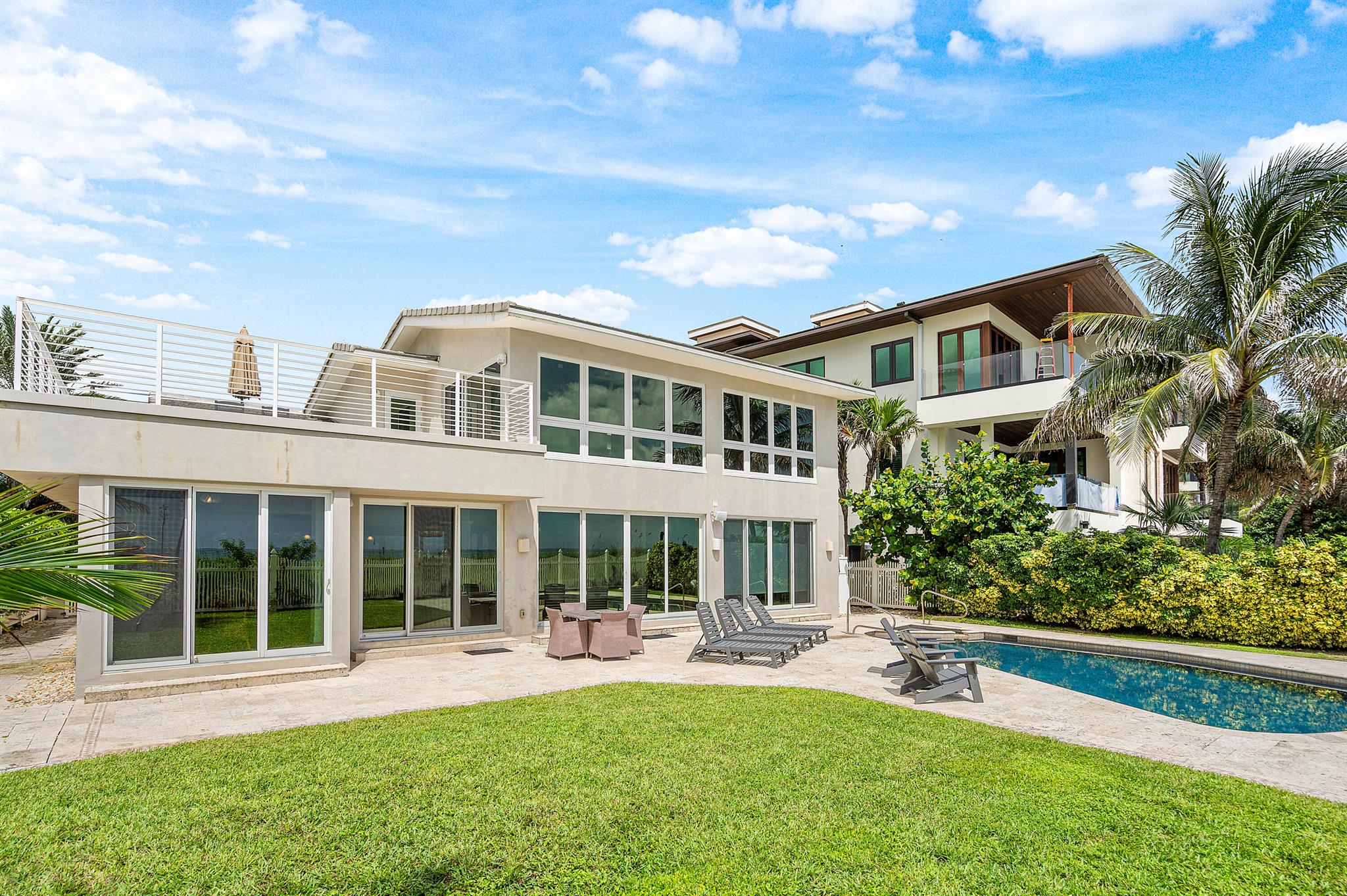 1906 Bay Dr Pompano Beach, FL 33062