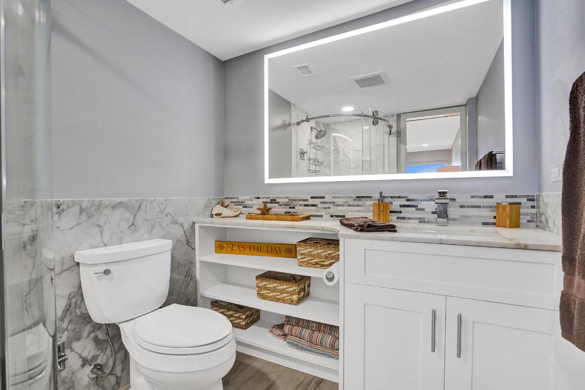 1169 Hillsboro Mile #203 Hillsboro Beach, FL 33062