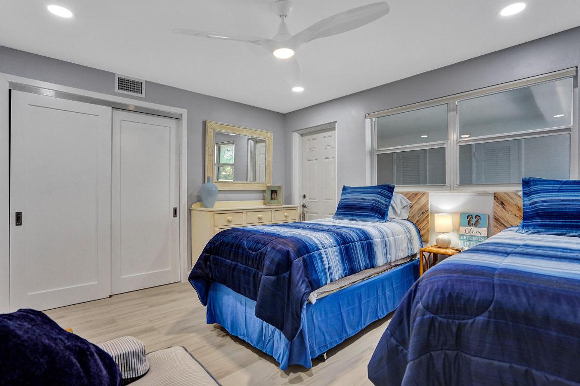 1169 Hillsboro Mile #203 Hillsboro Beach, FL 33062