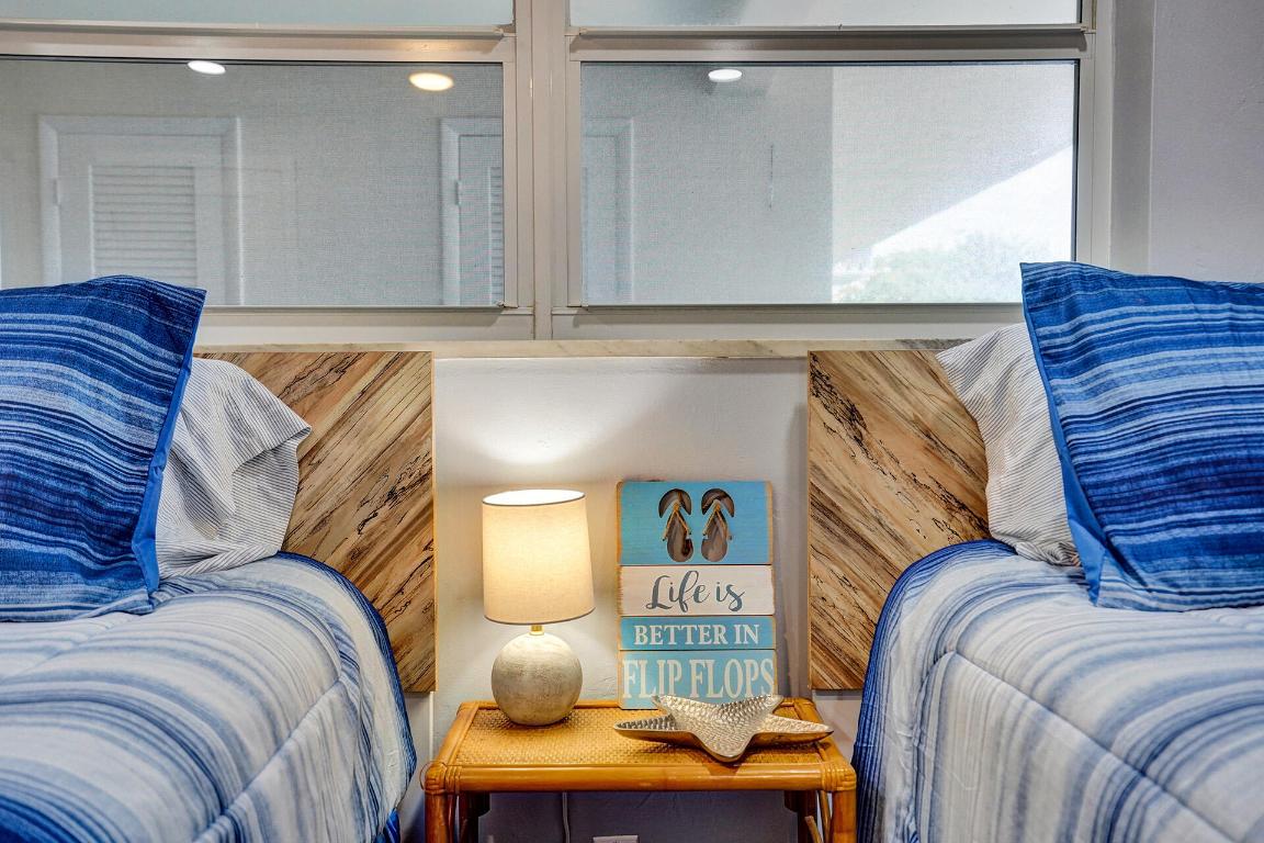 1169 Hillsboro Mile #203 Hillsboro Beach, FL 33062