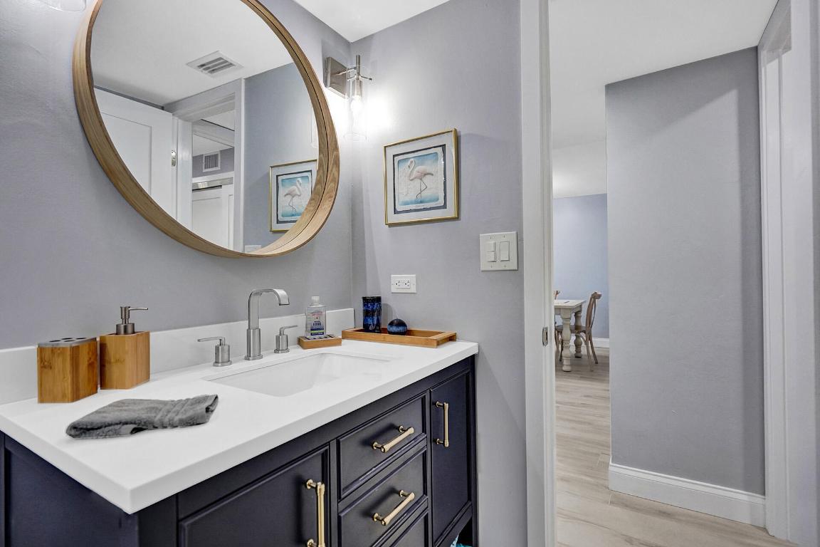 1169 Hillsboro Mile #203 Hillsboro Beach, FL 33062