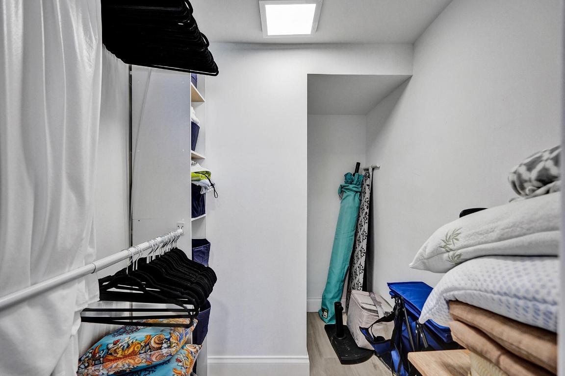 1169 Hillsboro Mile #203 Hillsboro Beach, FL 33062