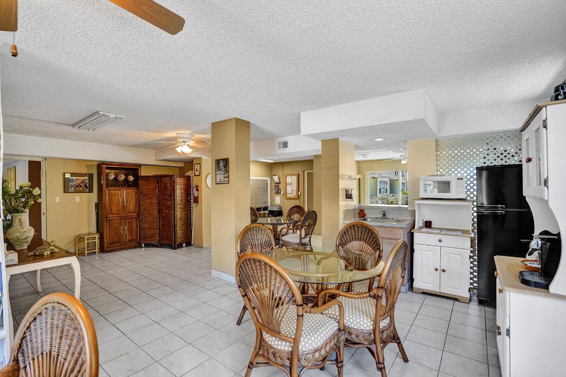 1169 Hillsboro Mile #203 Hillsboro Beach, FL 33062