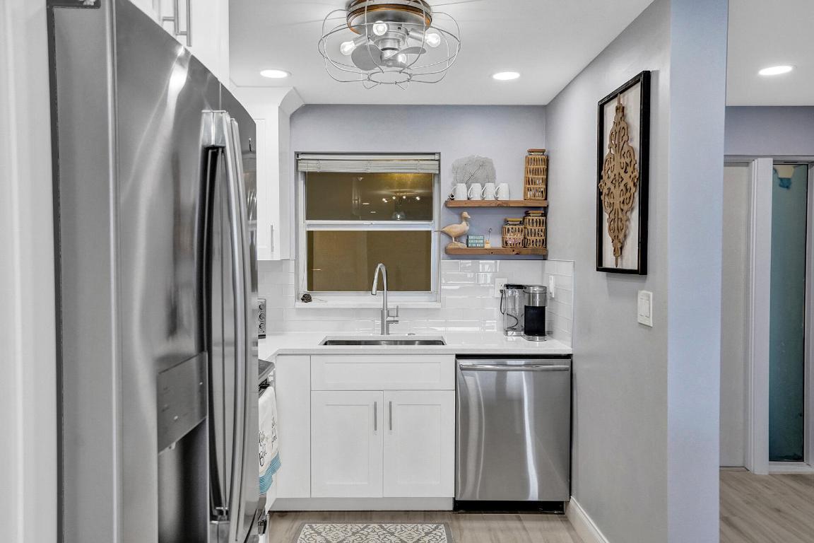 1169 Hillsboro Mile #203 Hillsboro Beach, FL 33062