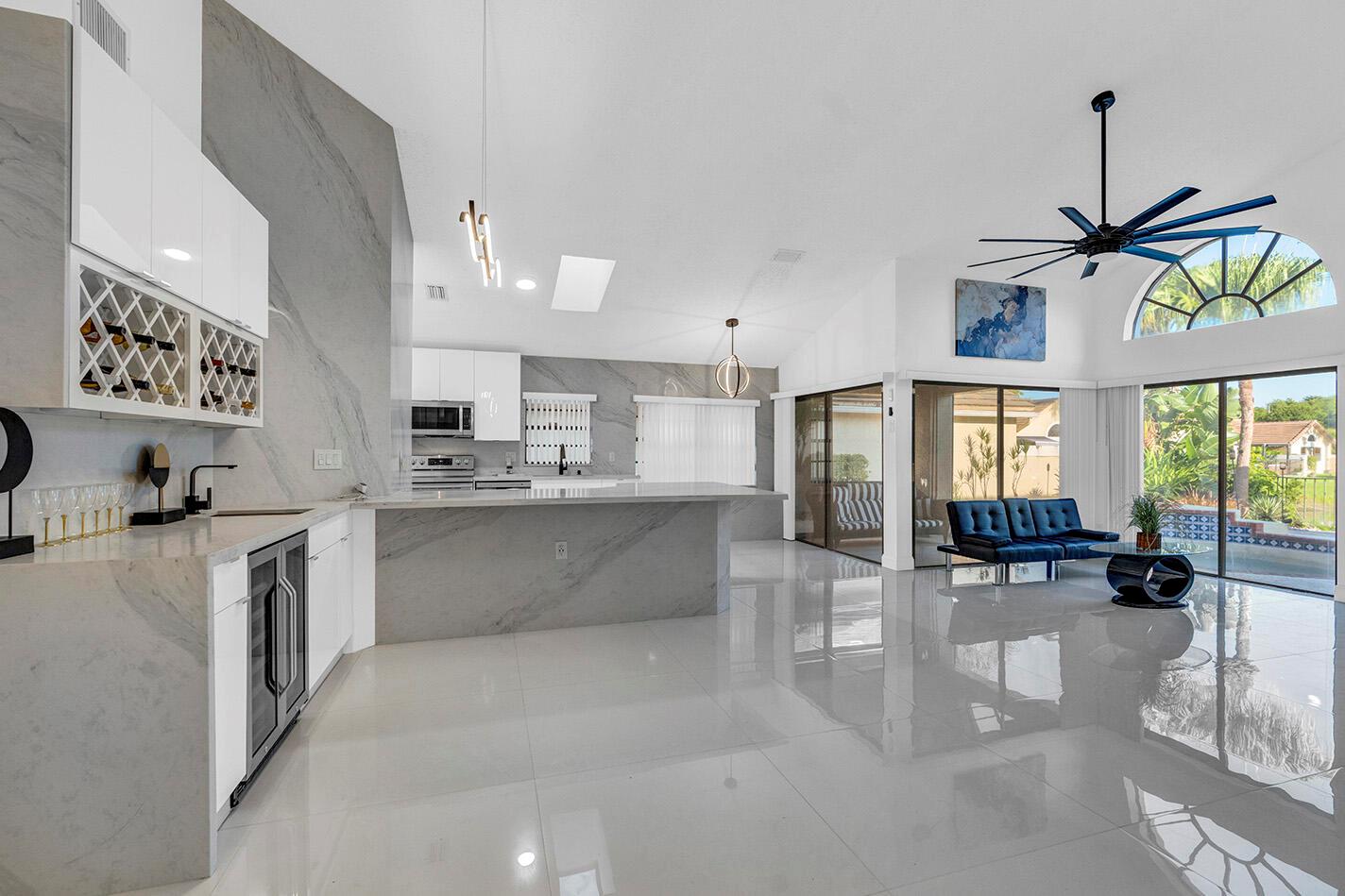 6859 Bitterbush Pl