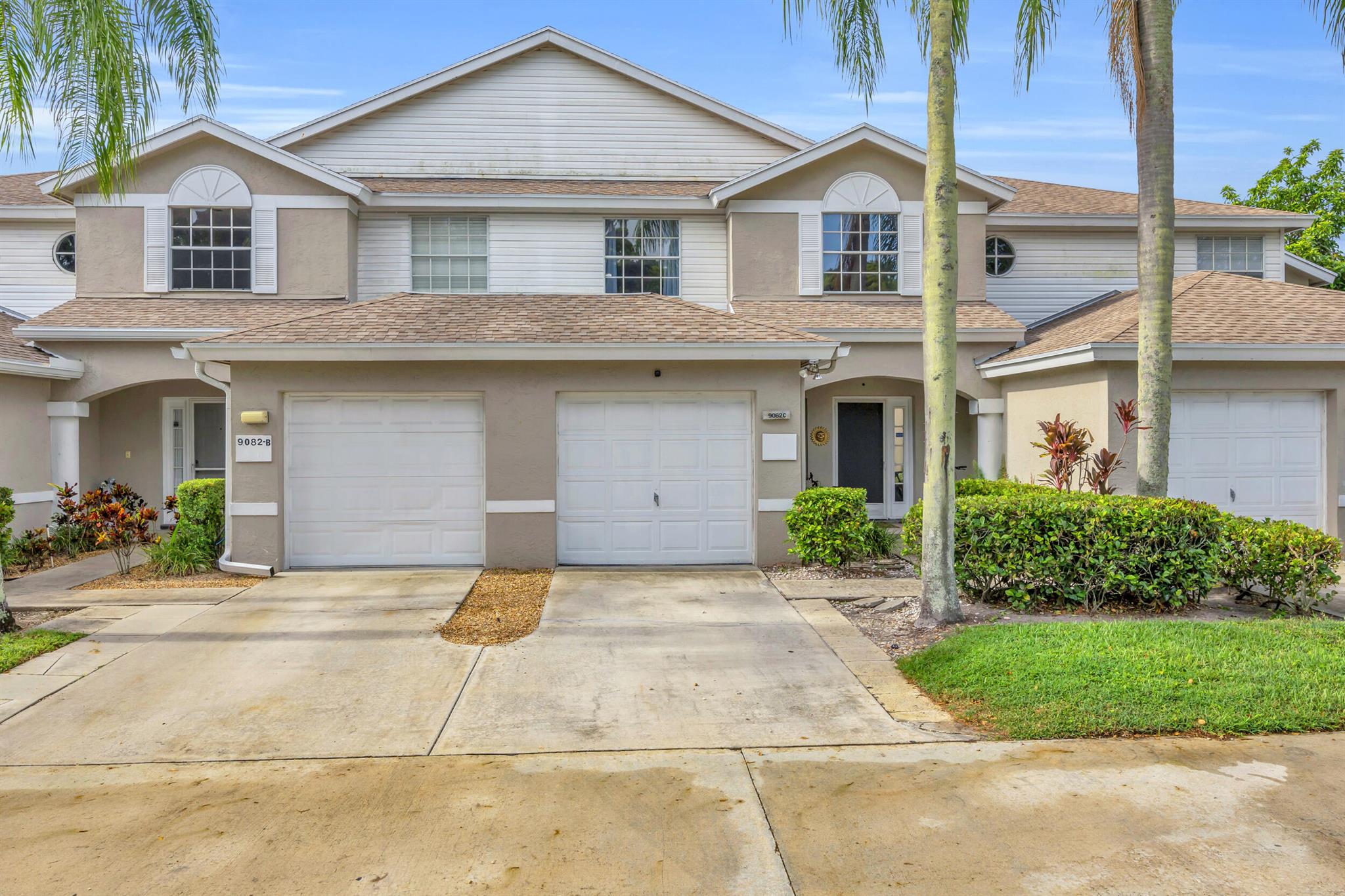 9082 Boca Gdns Pkwy #C