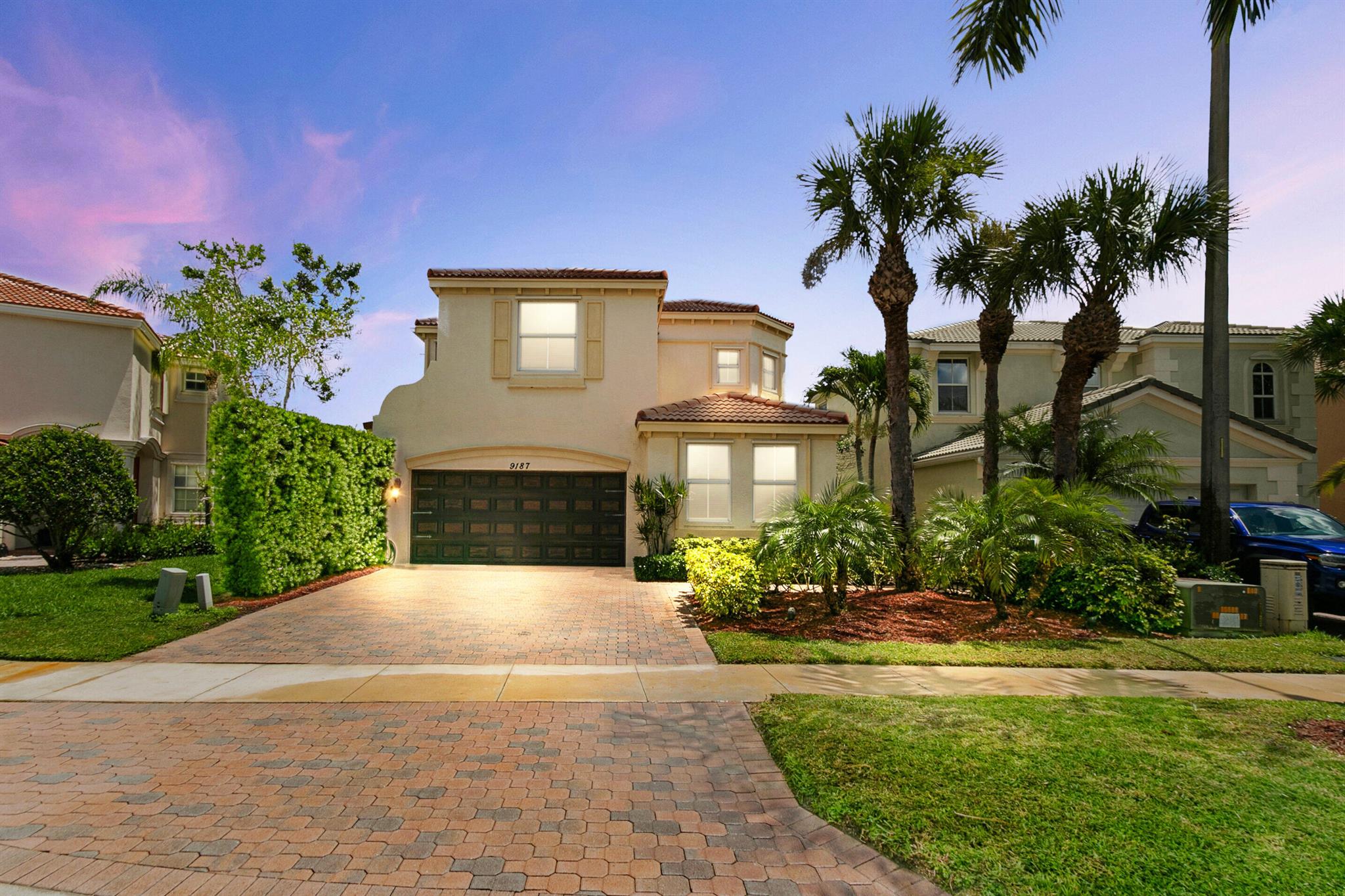 9187 Bryden Ct