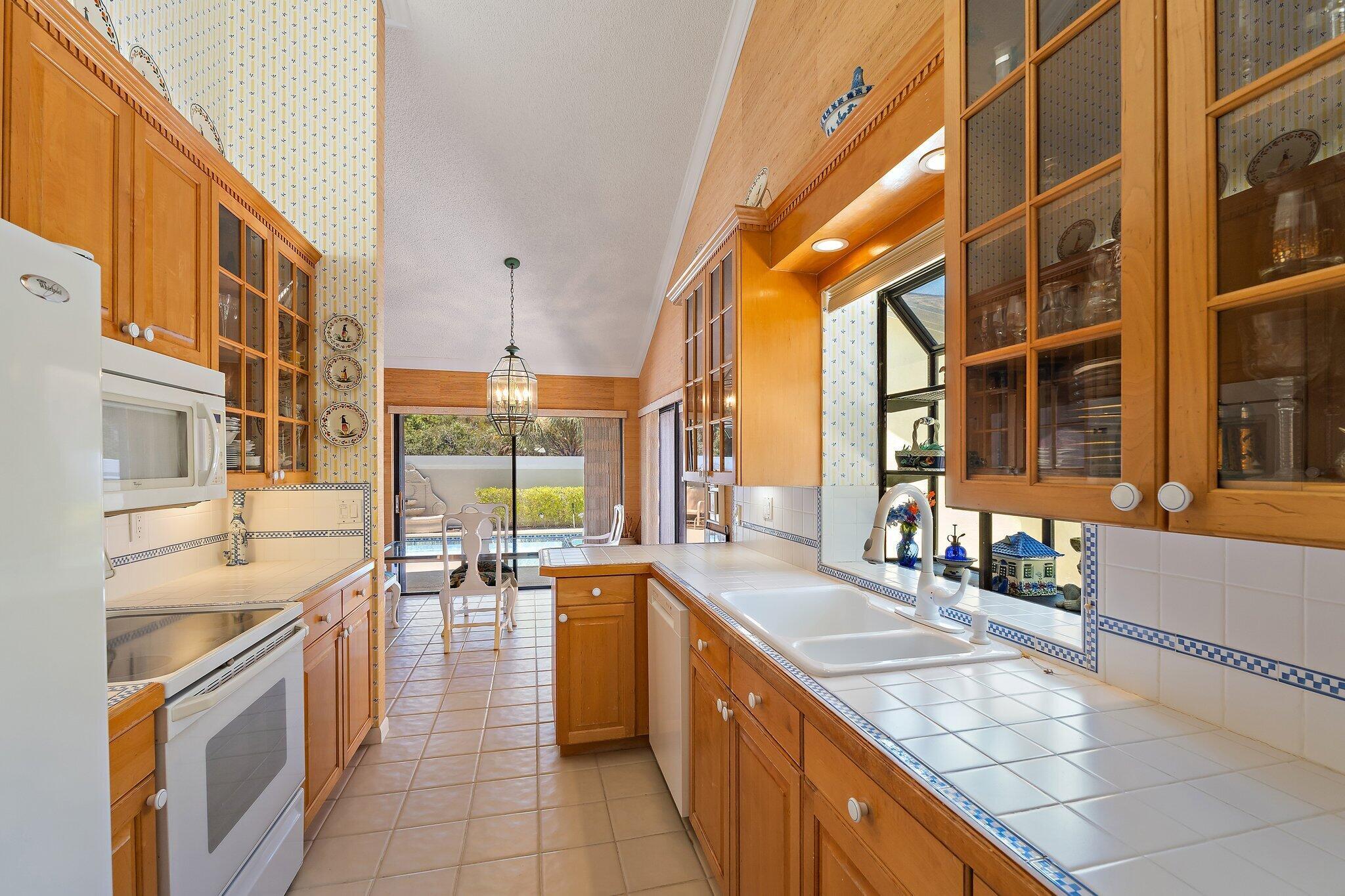 104 Sand Pine Dr Jupiter, FL 33477