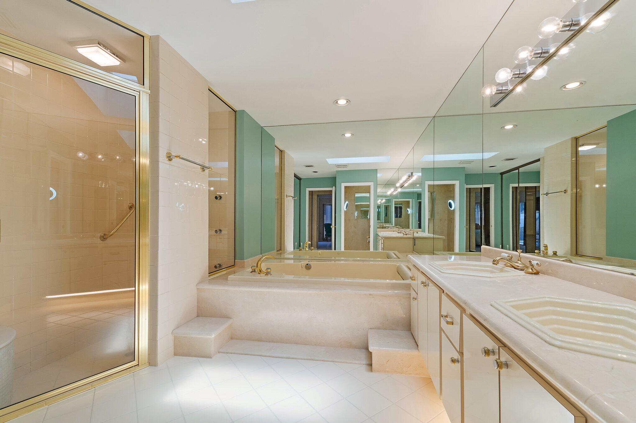 104 Sand Pine Dr Jupiter, FL 33477