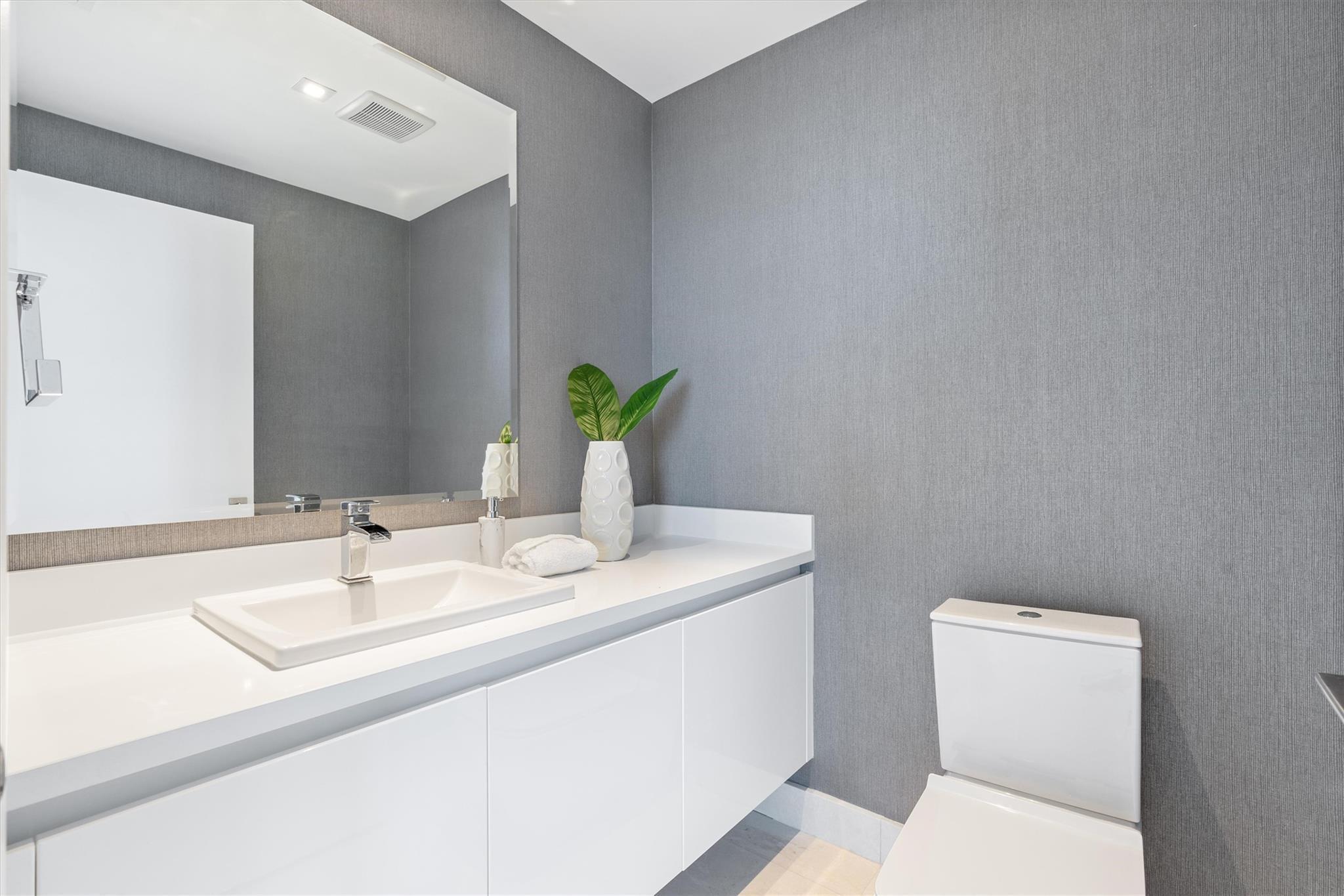 701 N Fort Lauderdale Bch Blvd #1206 Fort Lauderdale, FL 33304 701 N Fort Lauderdale Bch Blvd #1206 Fort Lauderdale, FL 33304