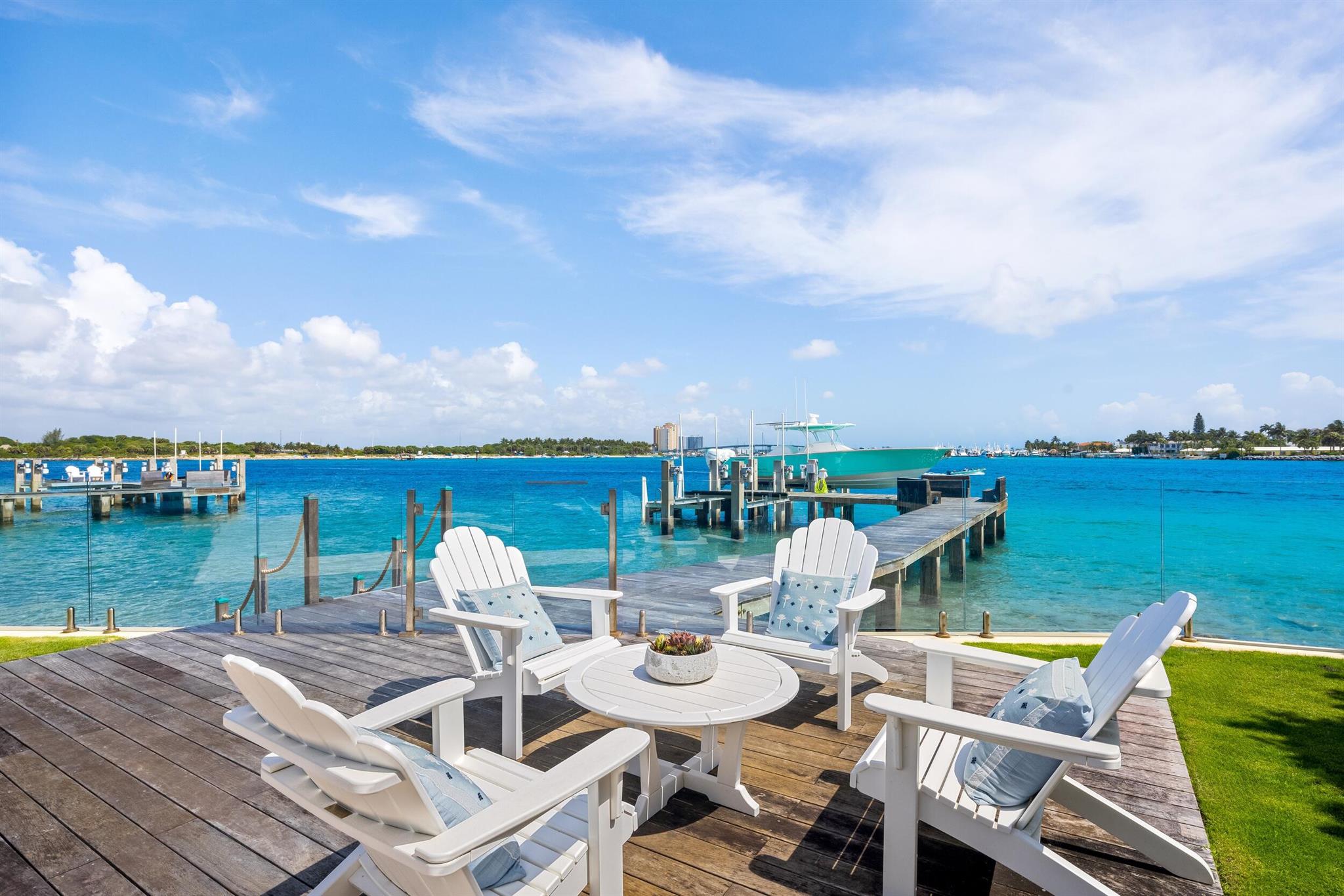 1610 N Ocean Blvd Palm Beach, FL 33480 1610 N Ocean Blvd Palm Beach, FL 33480