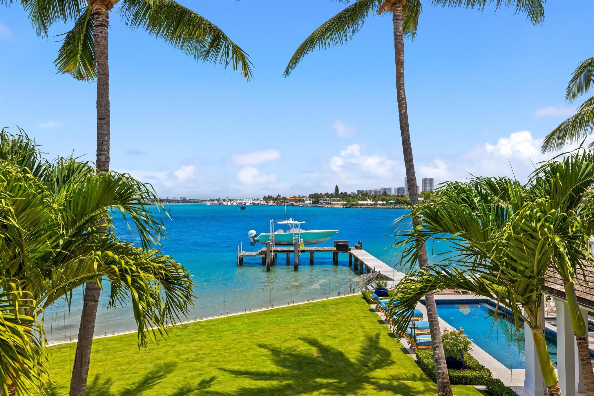1610 N Ocean Blvd Palm Beach, FL 33480 1610 N Ocean Blvd Palm Beach, FL 33480