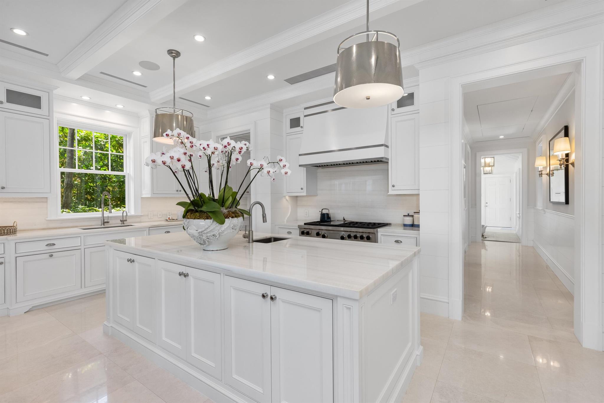 1610 N Ocean Blvd Palm Beach, FL 33480 1610 N Ocean Blvd Palm Beach, FL 33480