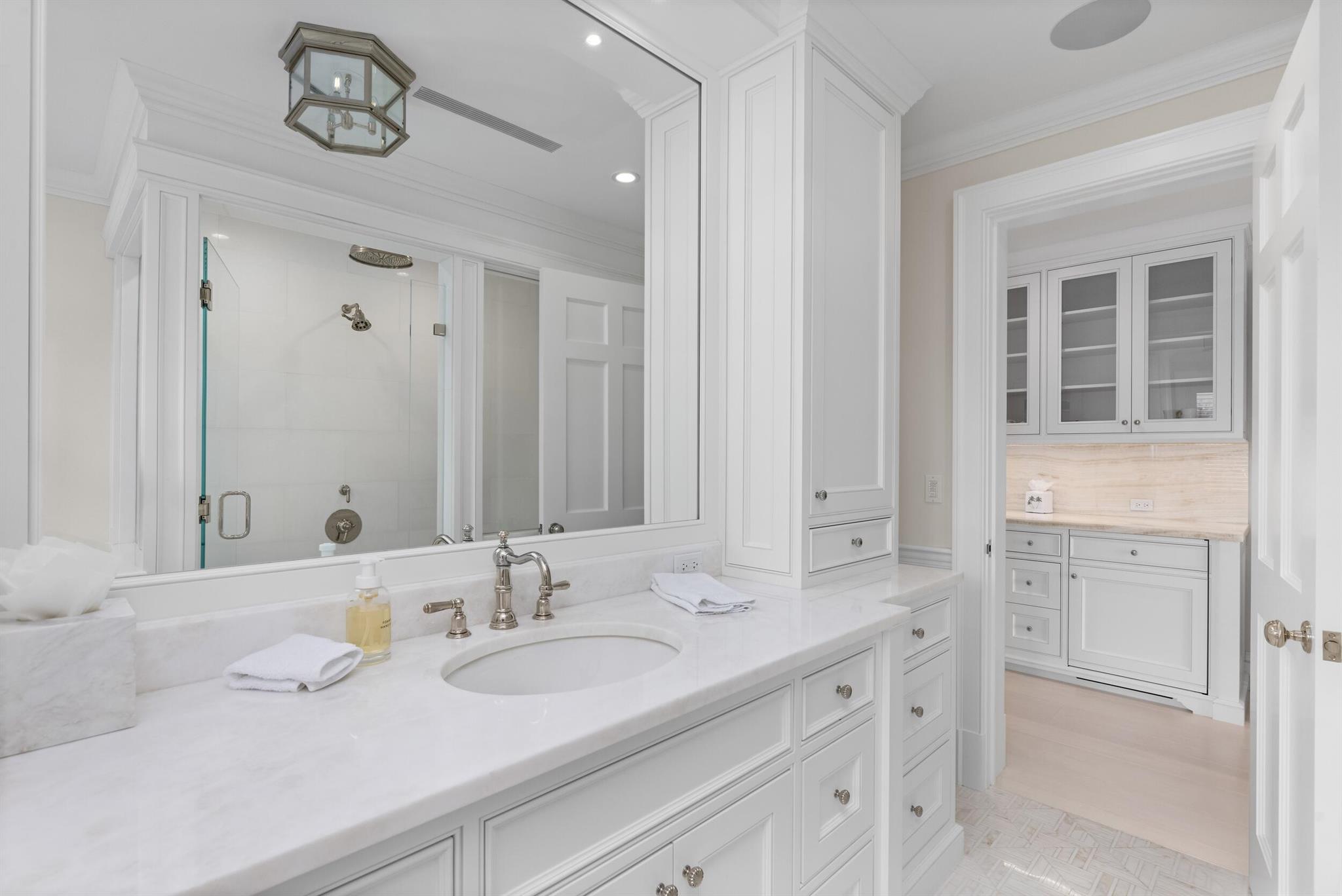 1610 N Ocean Blvd Palm Beach, FL 33480 1610 N Ocean Blvd Palm Beach, FL 33480