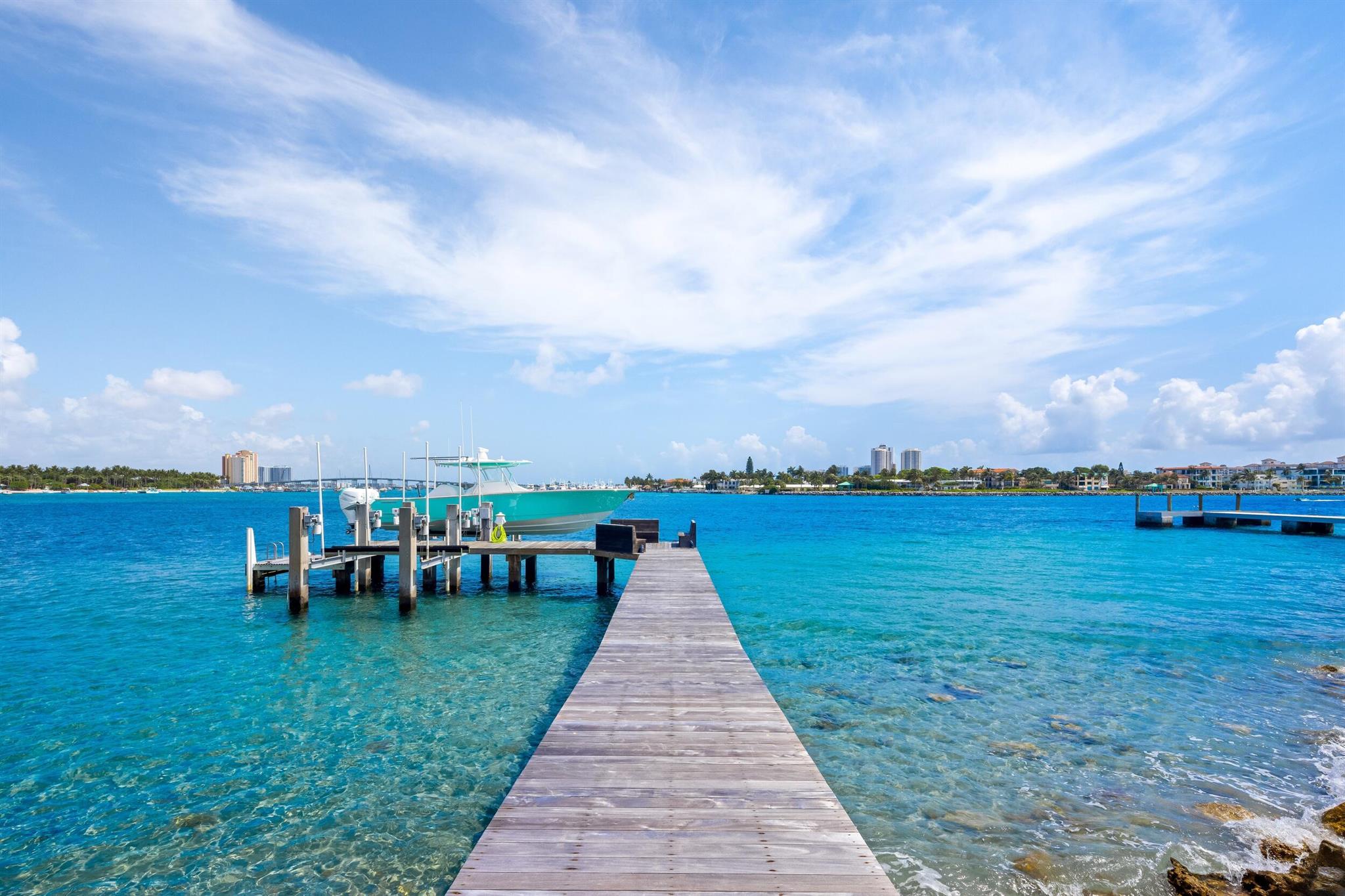 1610 N Ocean Blvd Palm Beach, FL 33480 1610 N Ocean Blvd Palm Beach, FL 33480