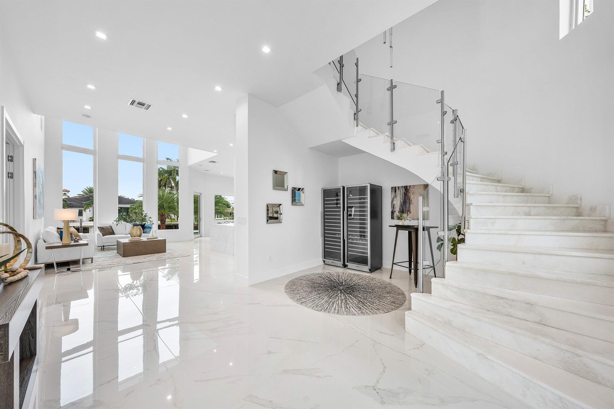 2641 NE 48th St Lighthouse Point, FL 33064