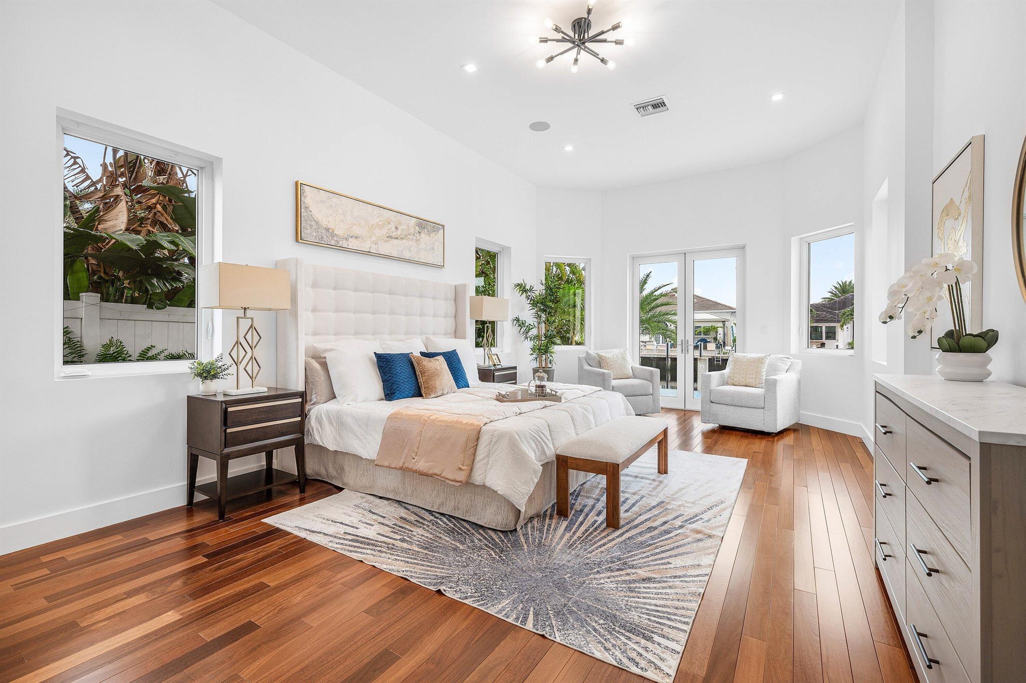 2641 NE 48th St Lighthouse Point, FL 33064