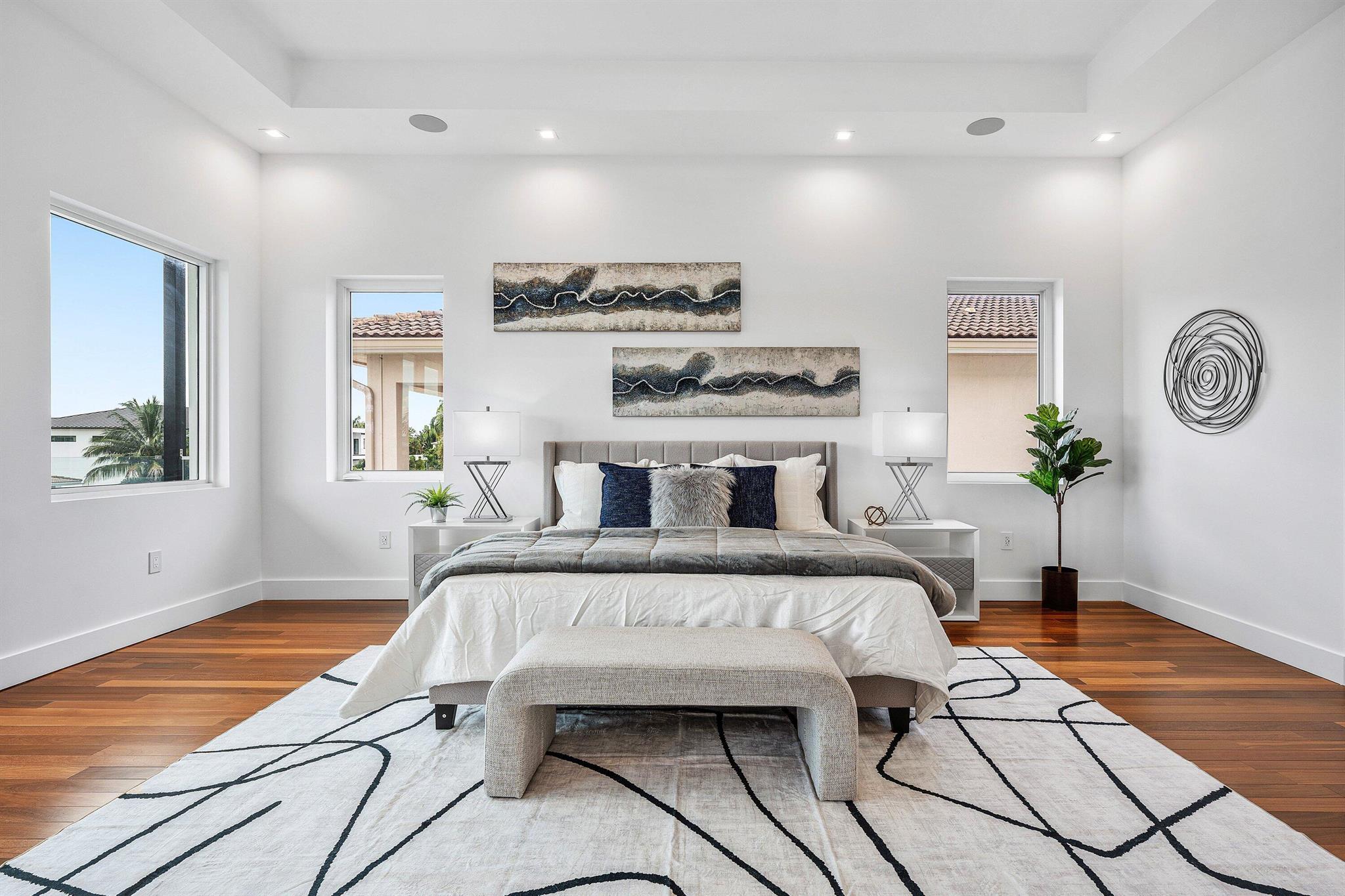 2641 NE 48th St Lighthouse Point, FL 33064