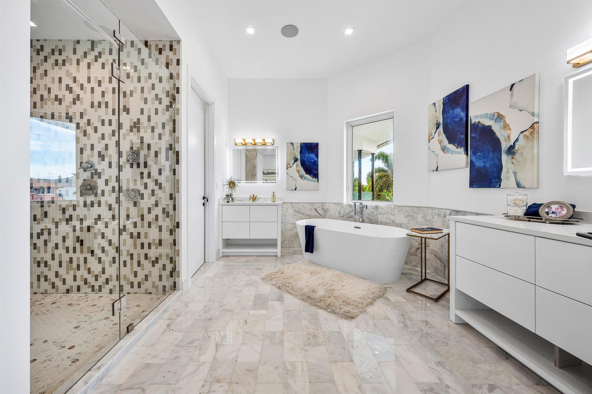 2641 NE 48th St Lighthouse Point, FL 33064