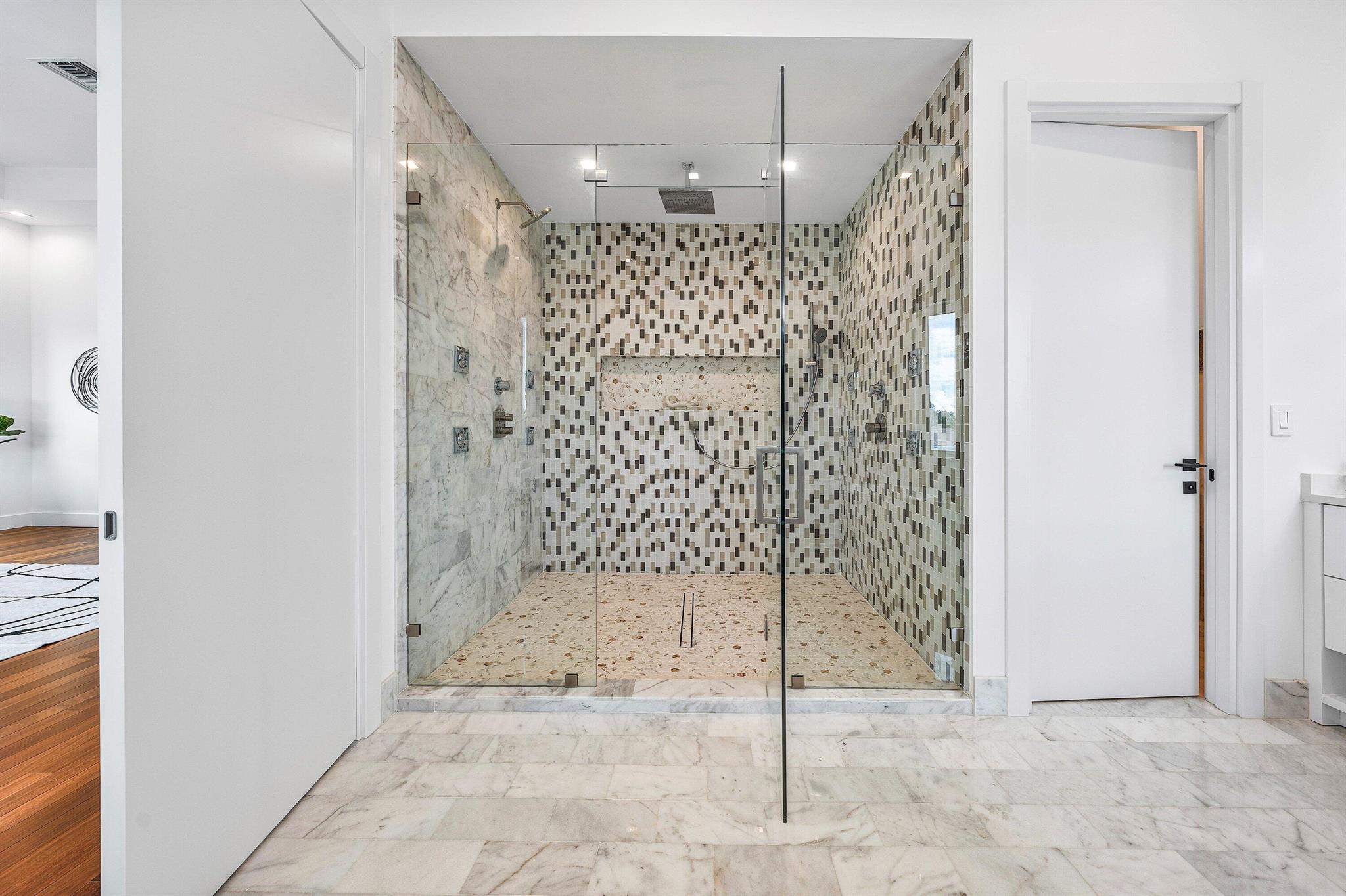 2641 NE 48th St Lighthouse Point, FL 33064