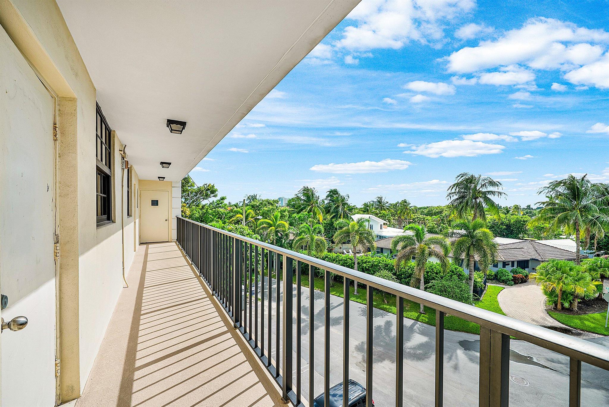 2500 Bay Dr #4a Pompano Beach, FL 33062