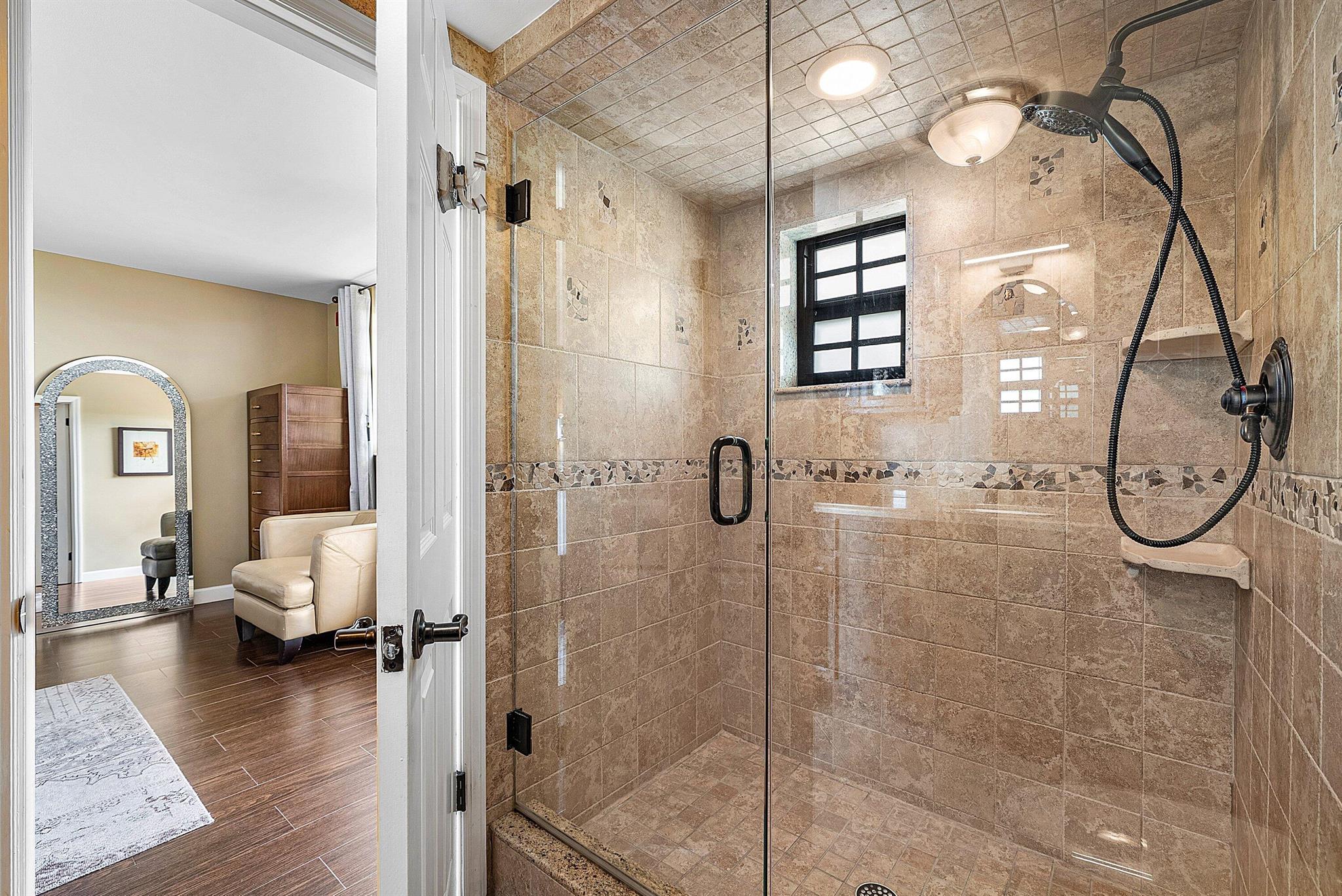 2500 Bay Dr #4a Pompano Beach, FL 33062