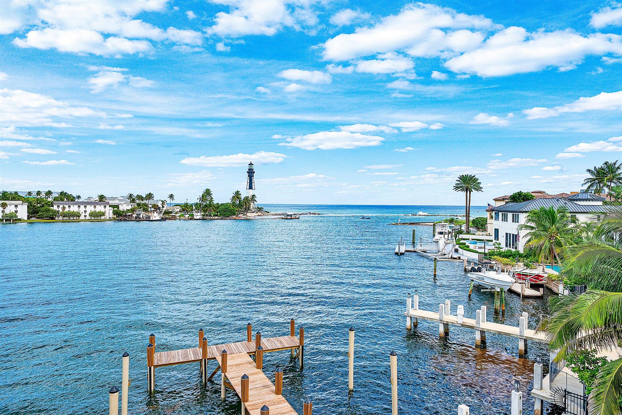 2500 Bay Dr #4a Pompano Beach, FL 33062