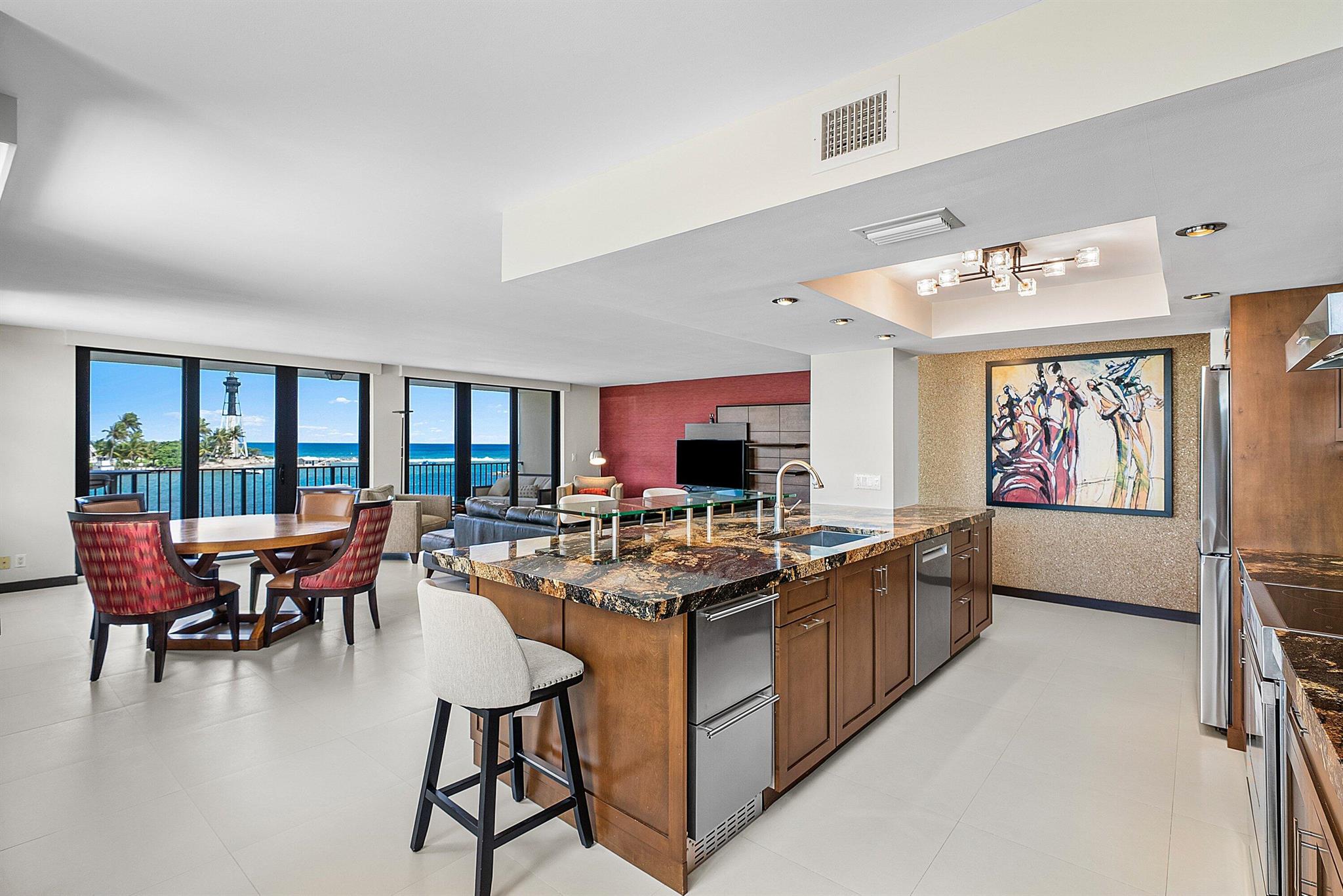 2500 Bay Dr #4a Pompano Beach, FL 33062