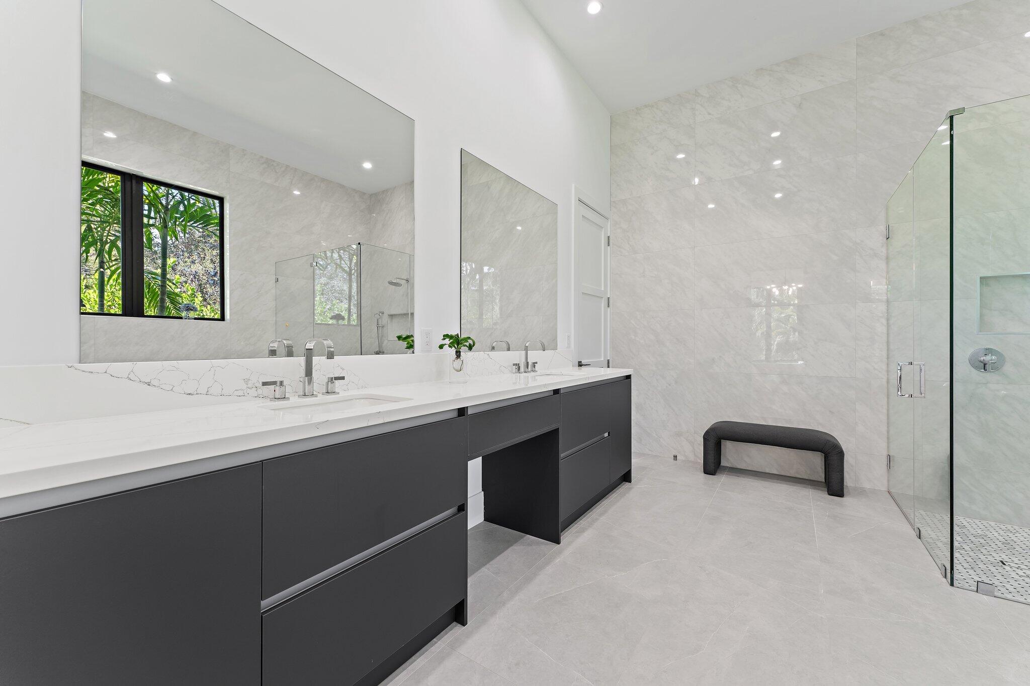 18488 Symphony Ct Jupiter, FL 33458