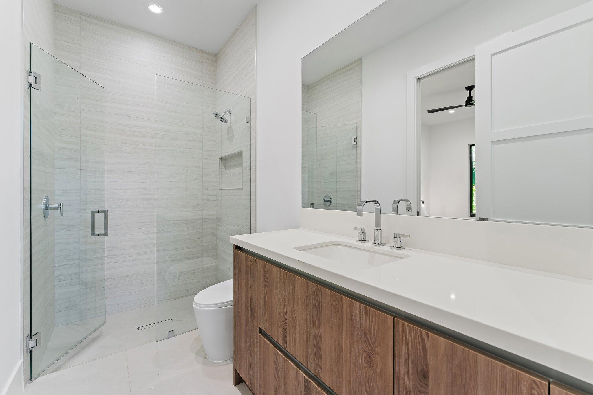 18488 Symphony Ct Jupiter, FL 33458