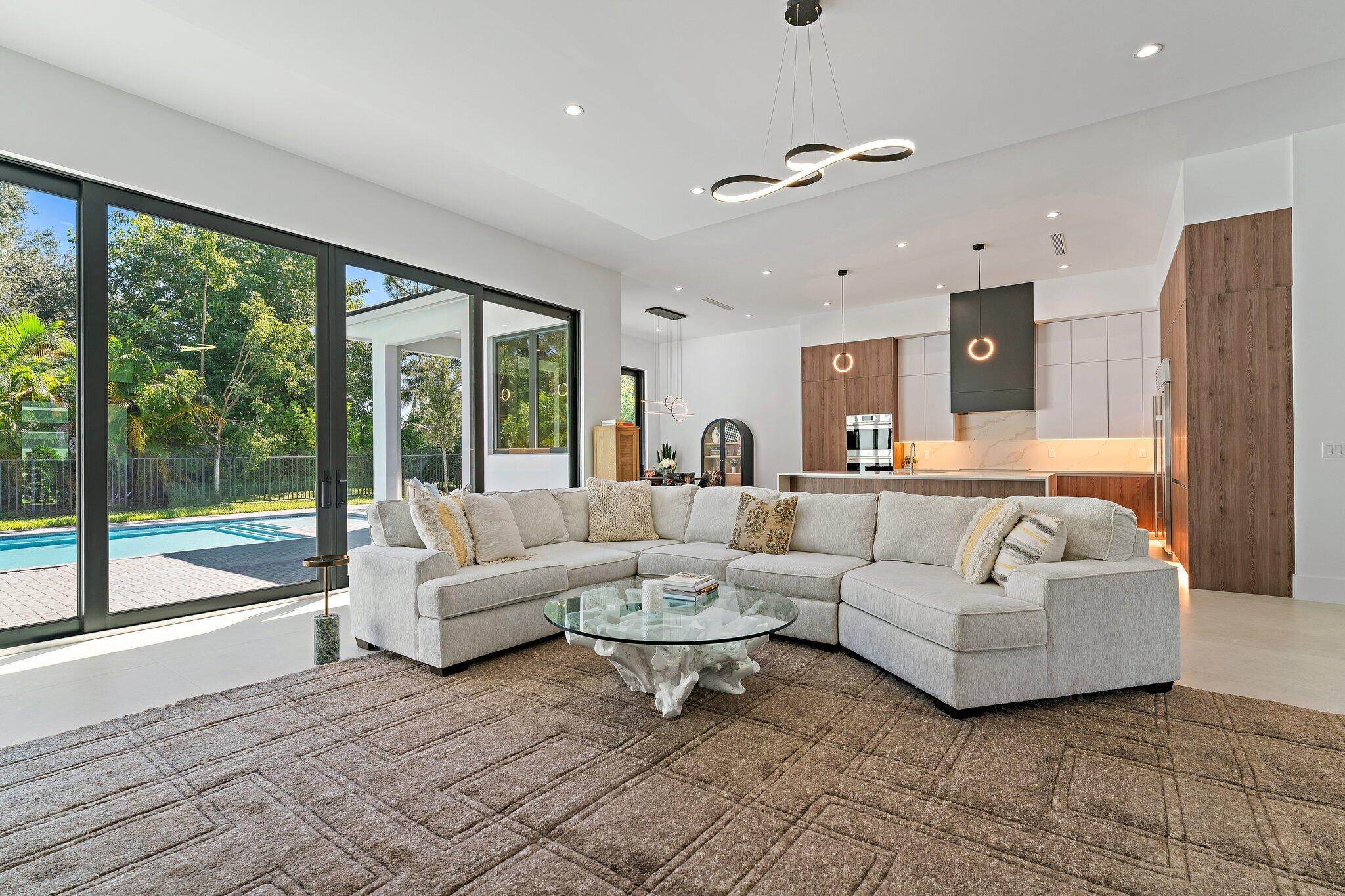 18488 Symphony Ct Jupiter, FL 33458