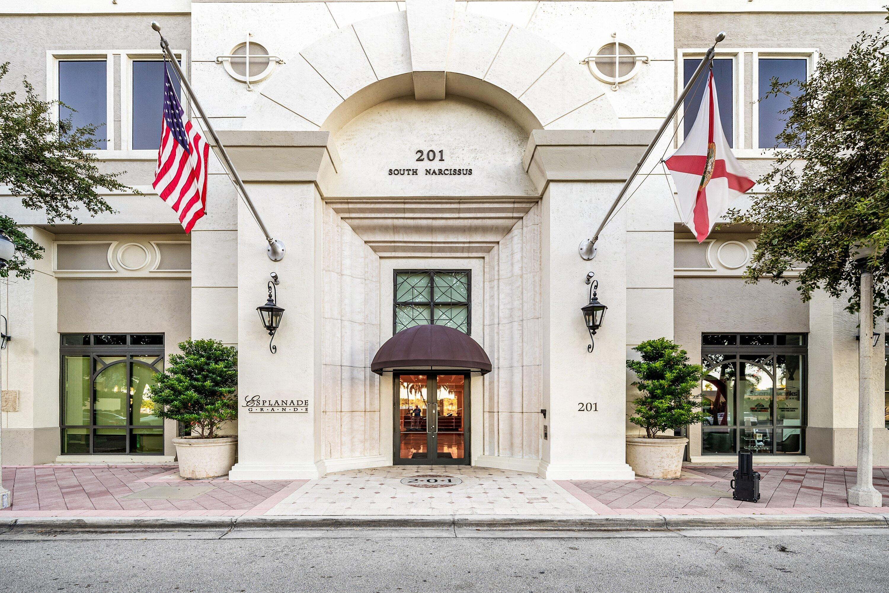 201 S Narcissus #1002