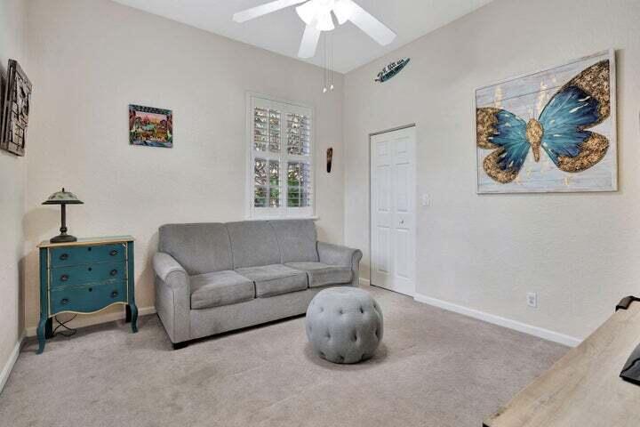 132 Via Castilla Jupiter, FL 33458