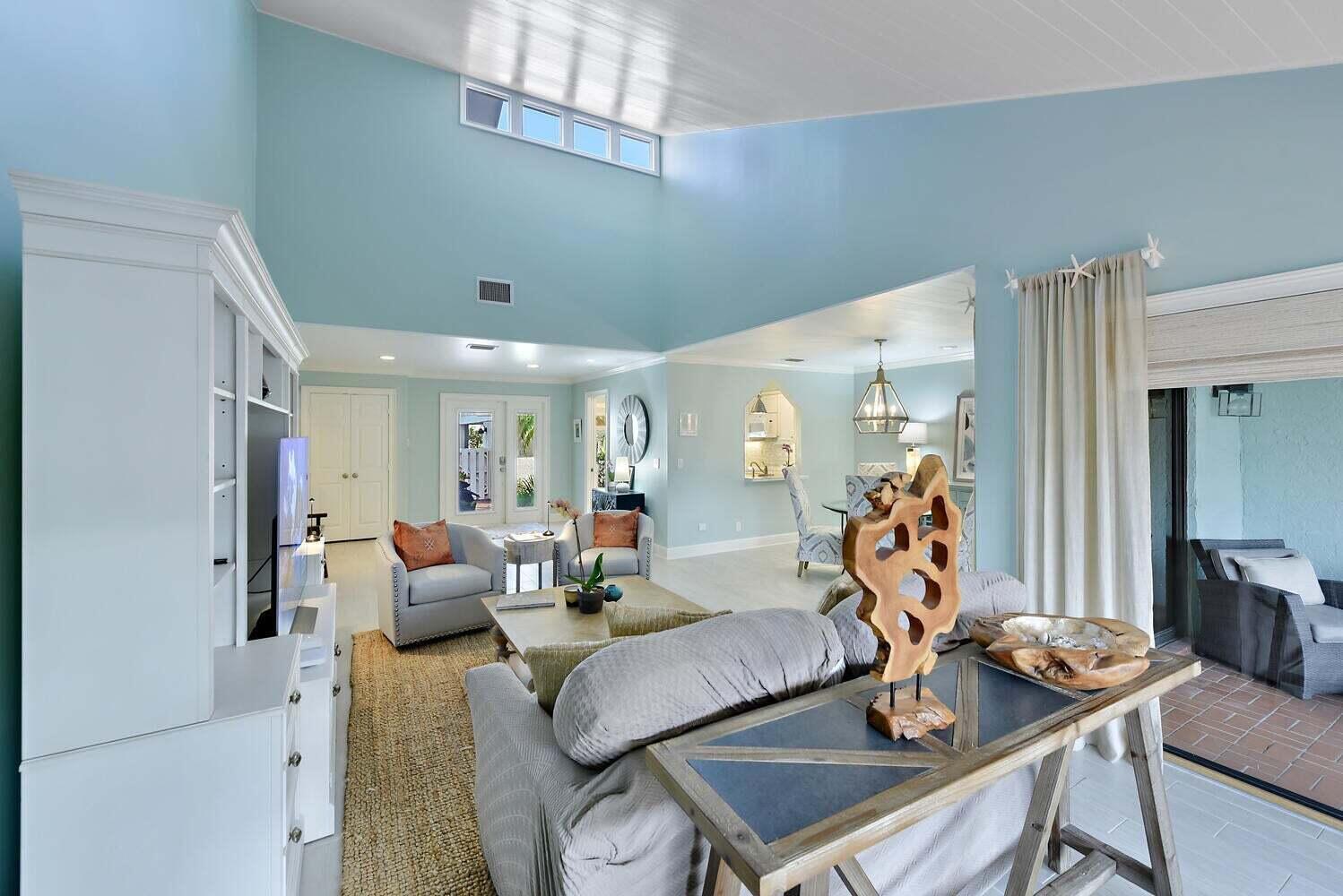 17225 Fownes Cres Jupiter, FL 33477