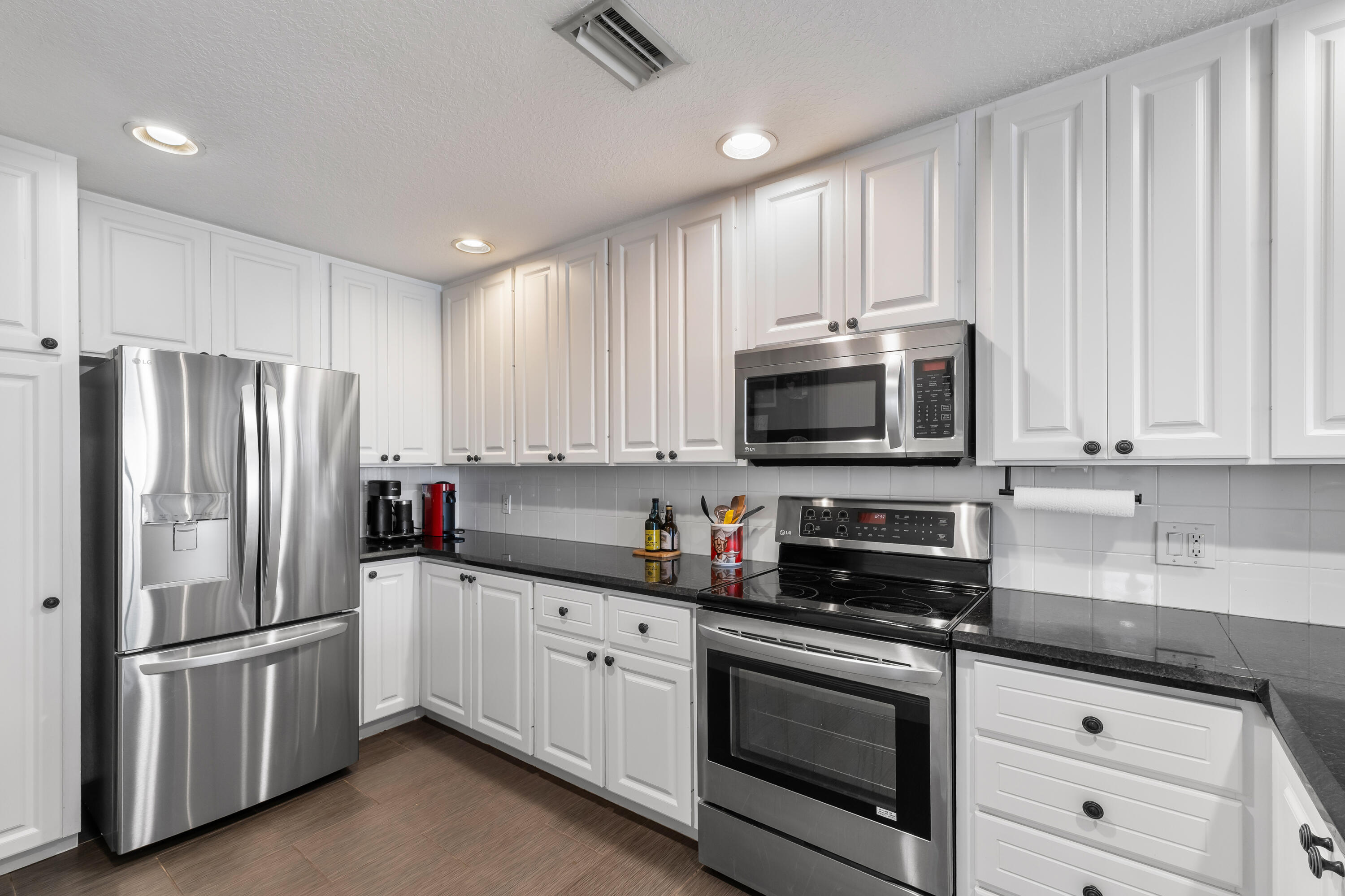 4050 Parkside Dr Jupiter, FL 33458