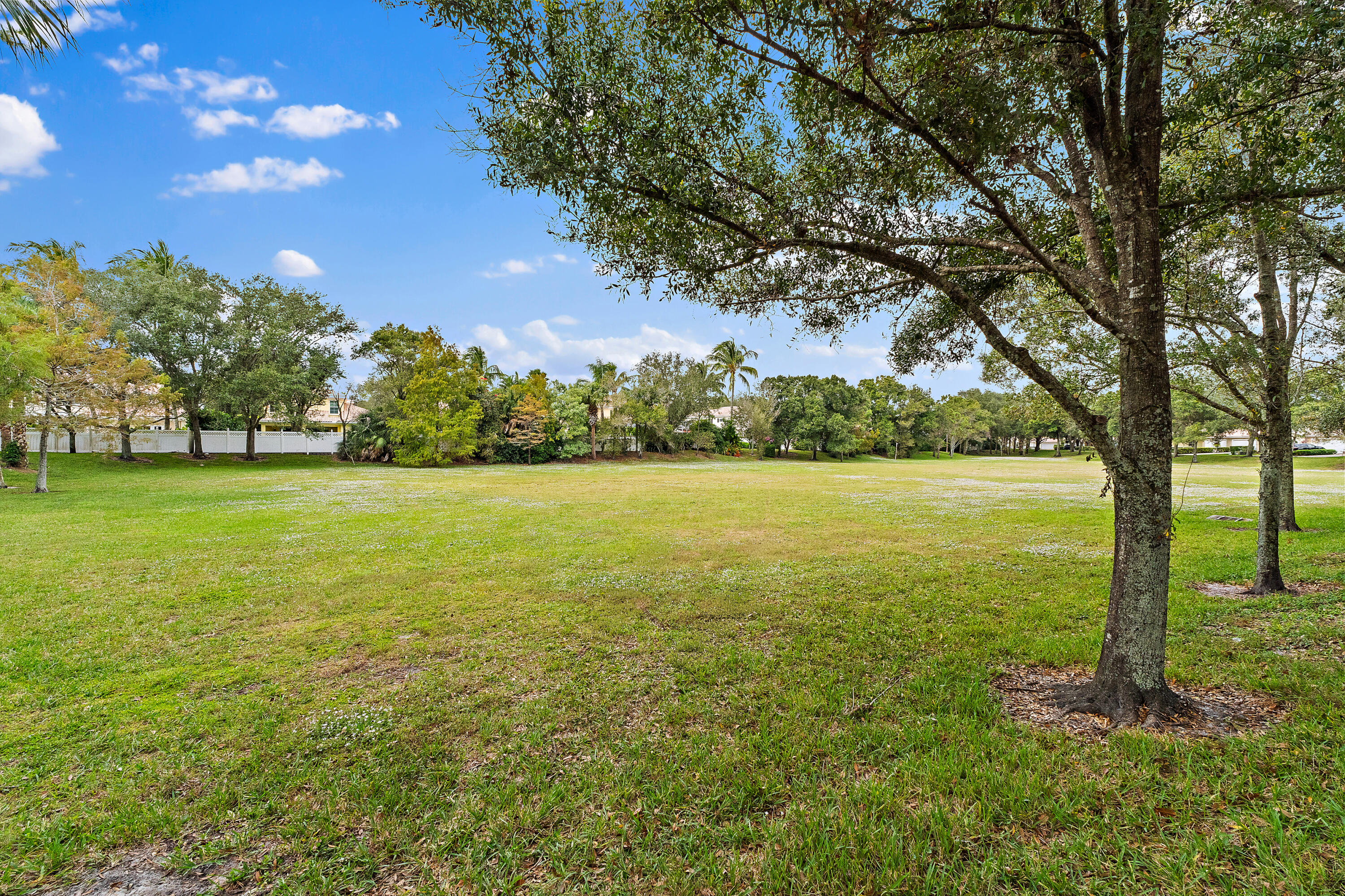 4050 Parkside Dr Jupiter, FL 33458