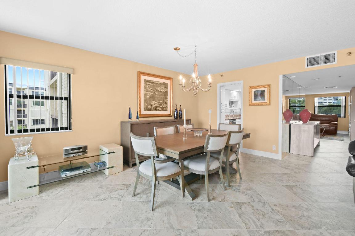 364 Golfview Rd #506 North Palm Beach, FL 33408